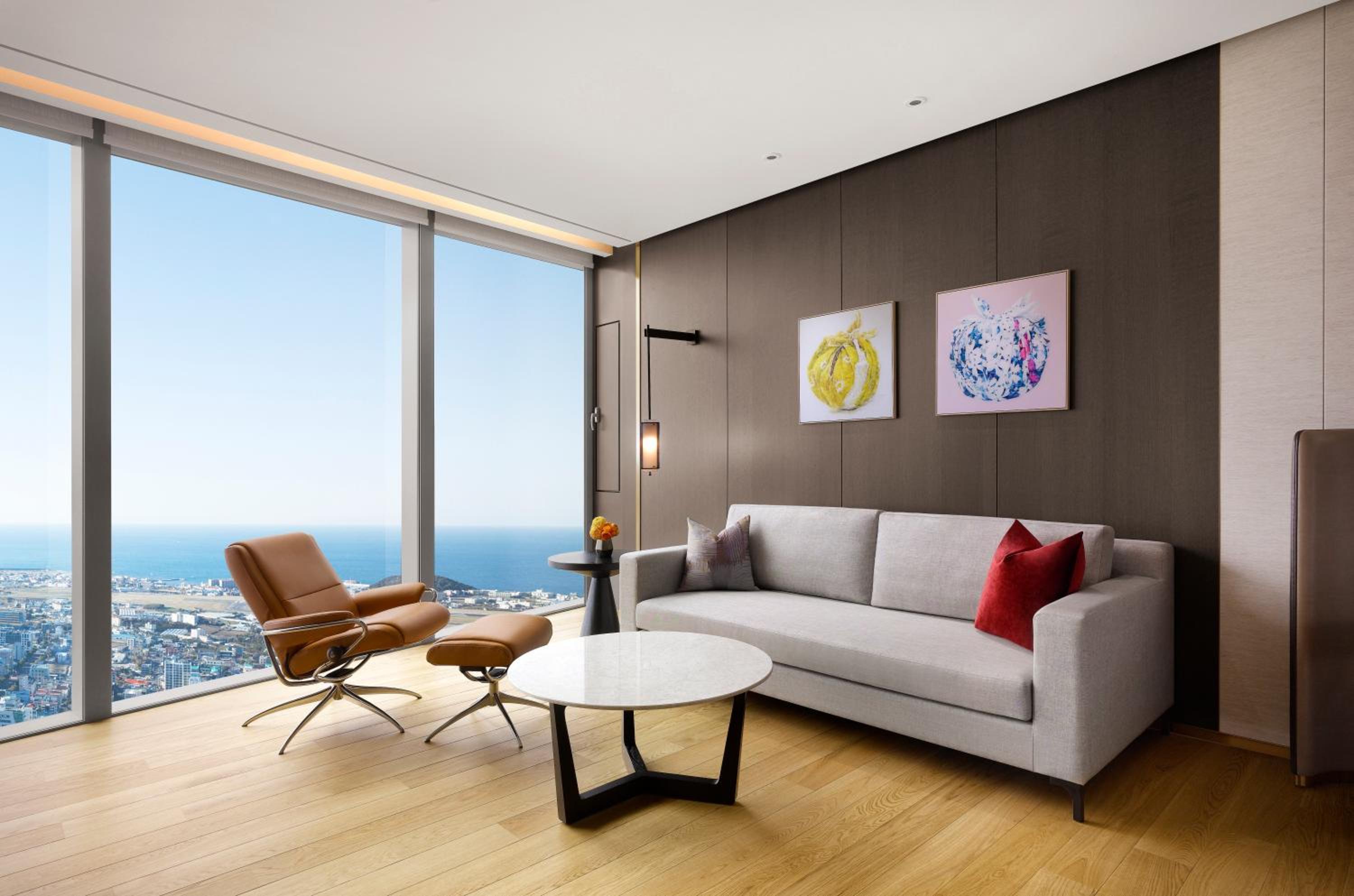 King Room with Sea View - Photo 3