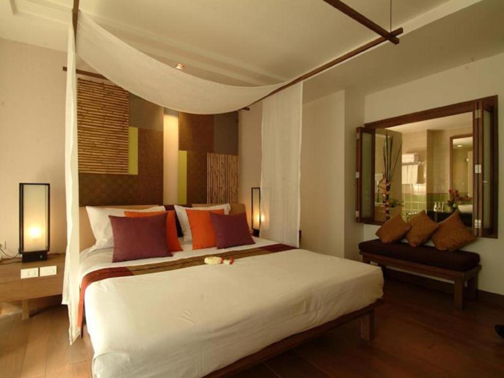 Deluxe Double or Twin Room - Photo 3