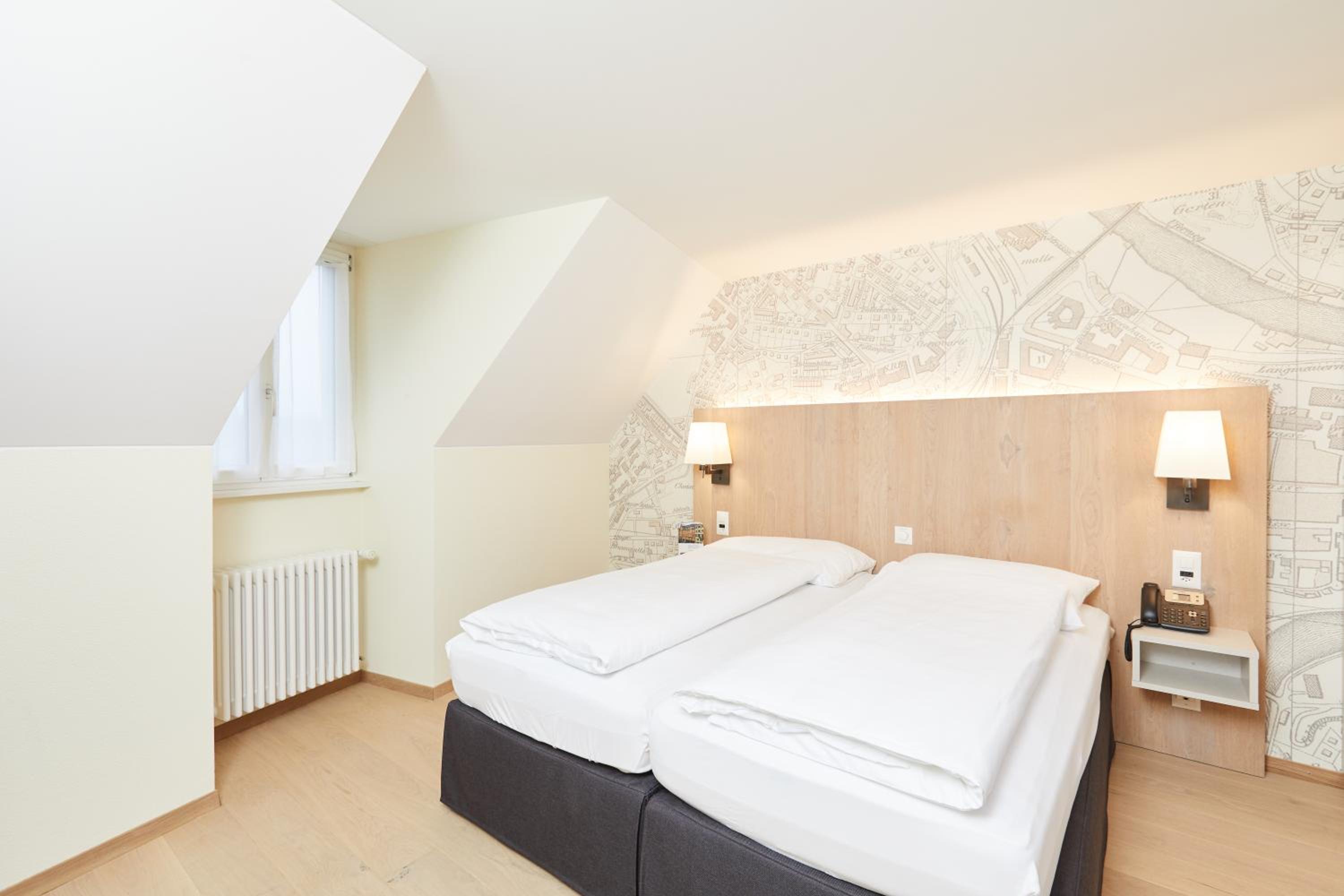 Deluxe Room  - Photo 8