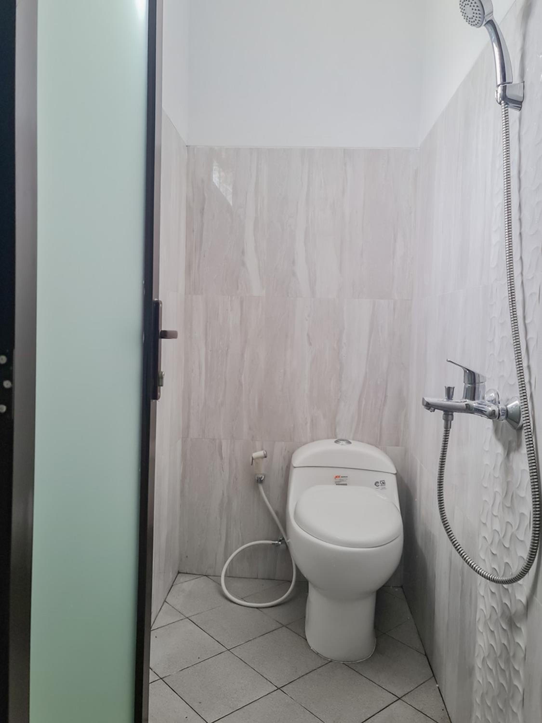 Double Room - Photo 4
