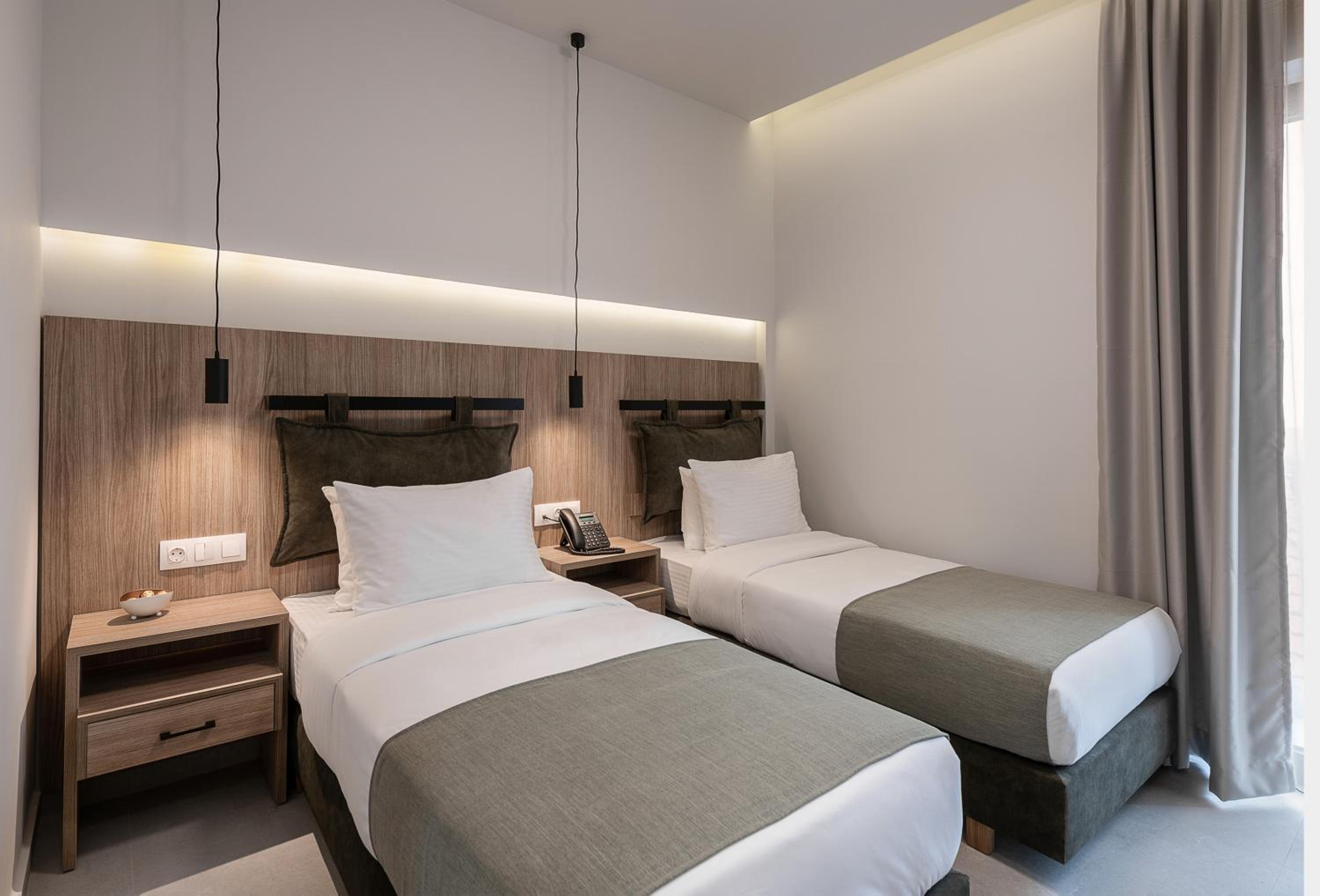 Twin Room with Balcony - Photo 1
