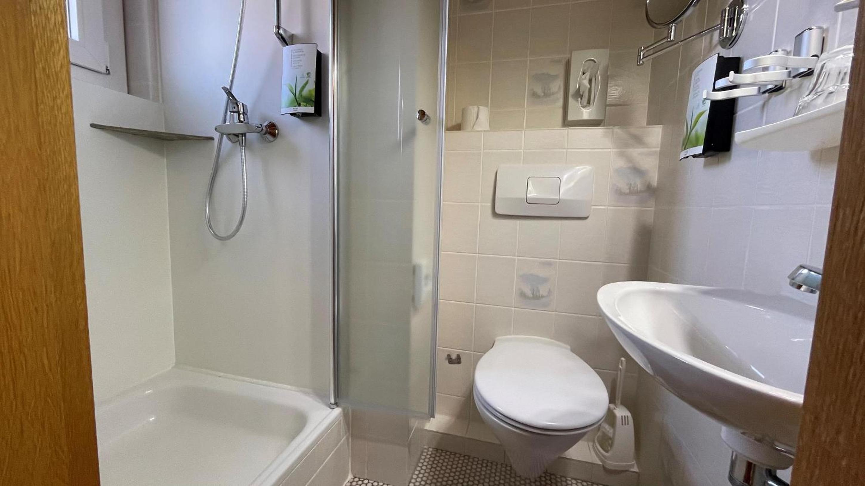 Economy Plus Single Room - Annex photo 3
