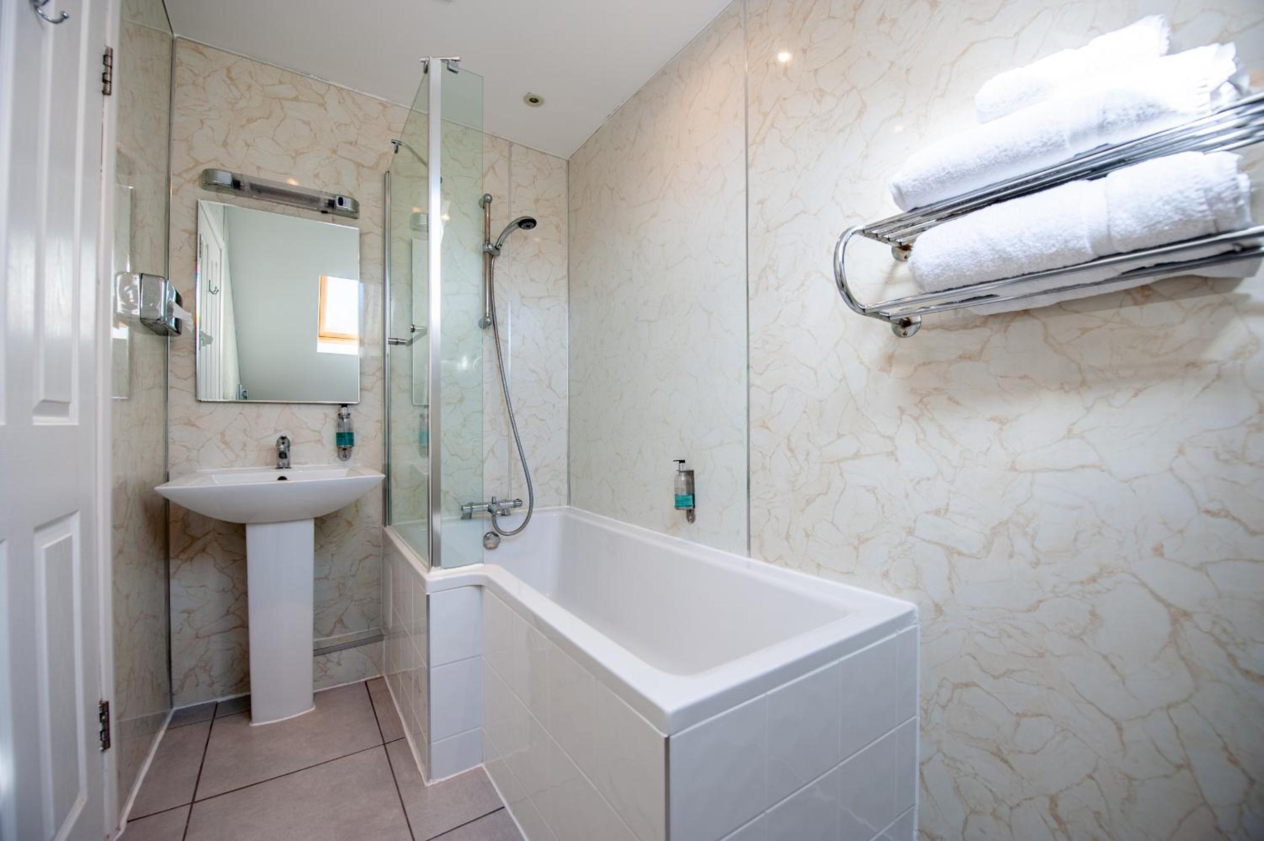 Superior Double Room - Photo 7