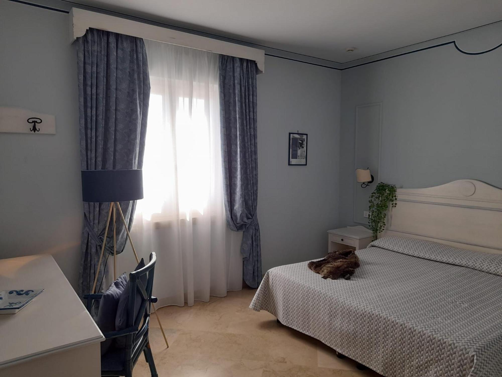 Superior Double Room with Mountain View - Photo 1