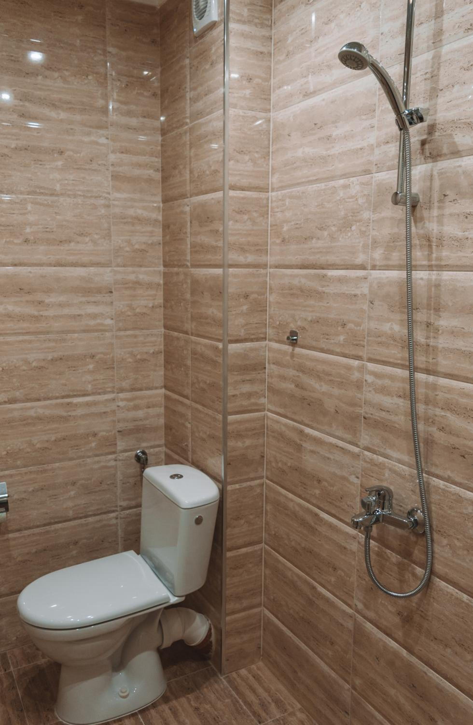 Twin Room with Bathroom photo 1