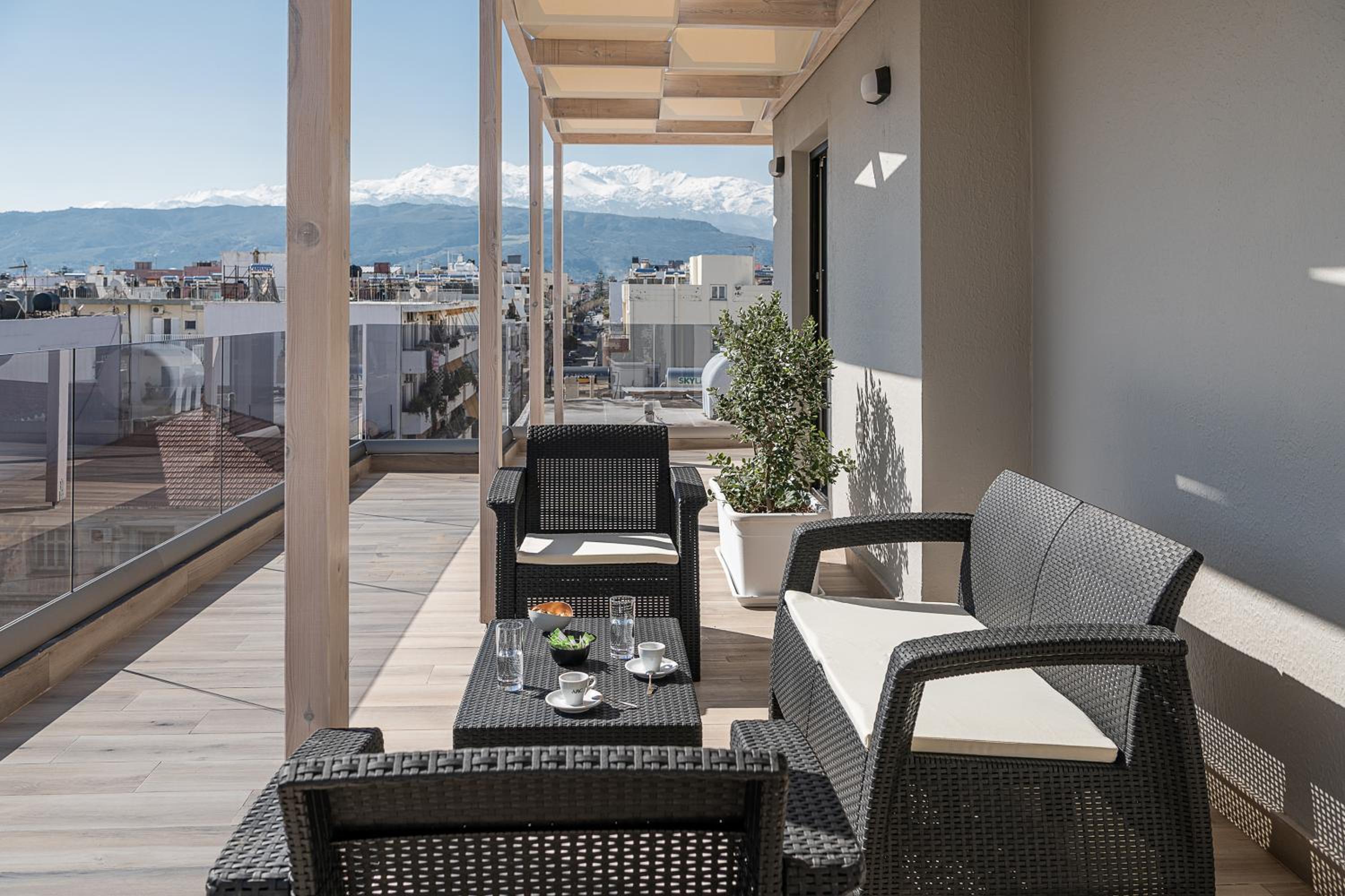 Junior Suite with Terrace - Photo 5