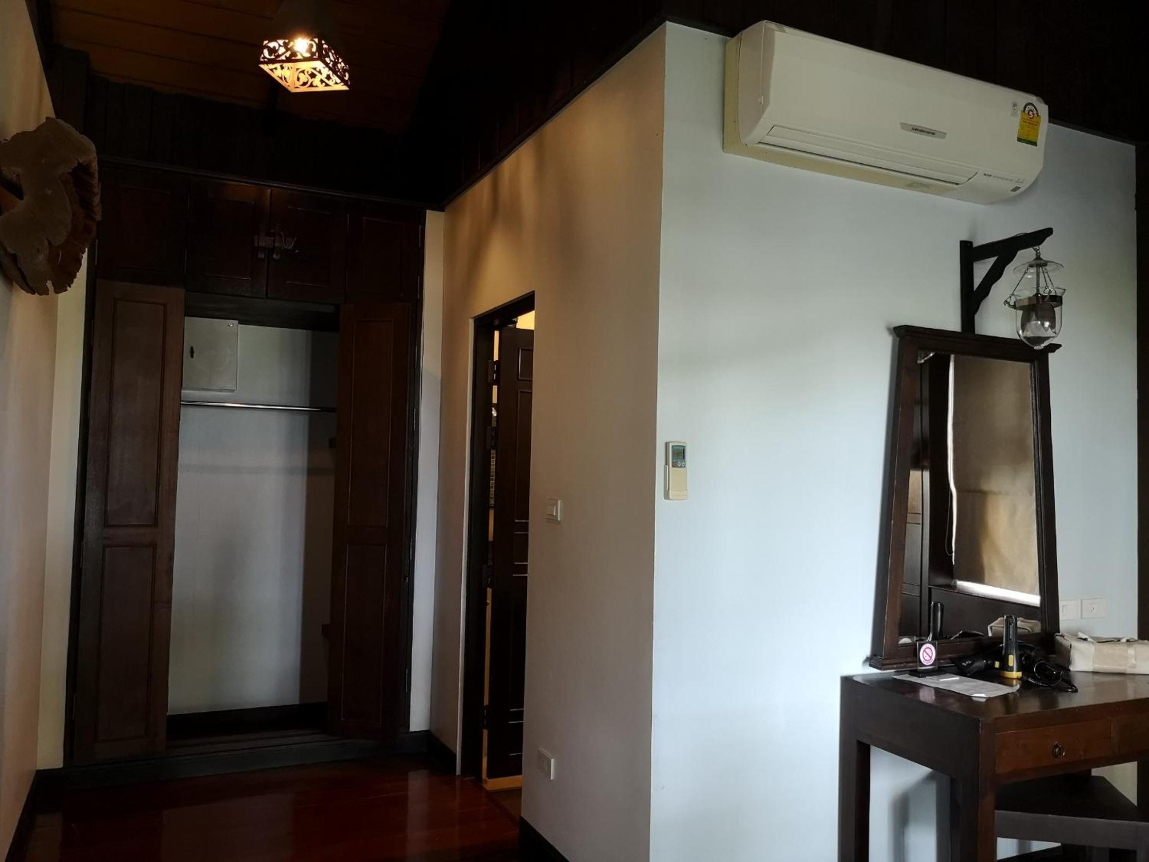 Family Room with Sea View photo 3