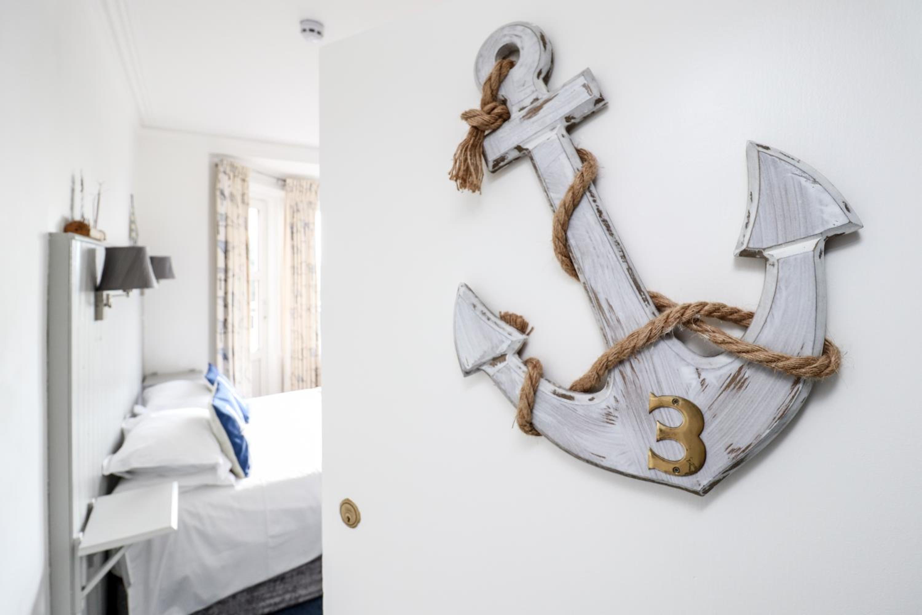 Deluxe Double Room with Balcony and Sea View