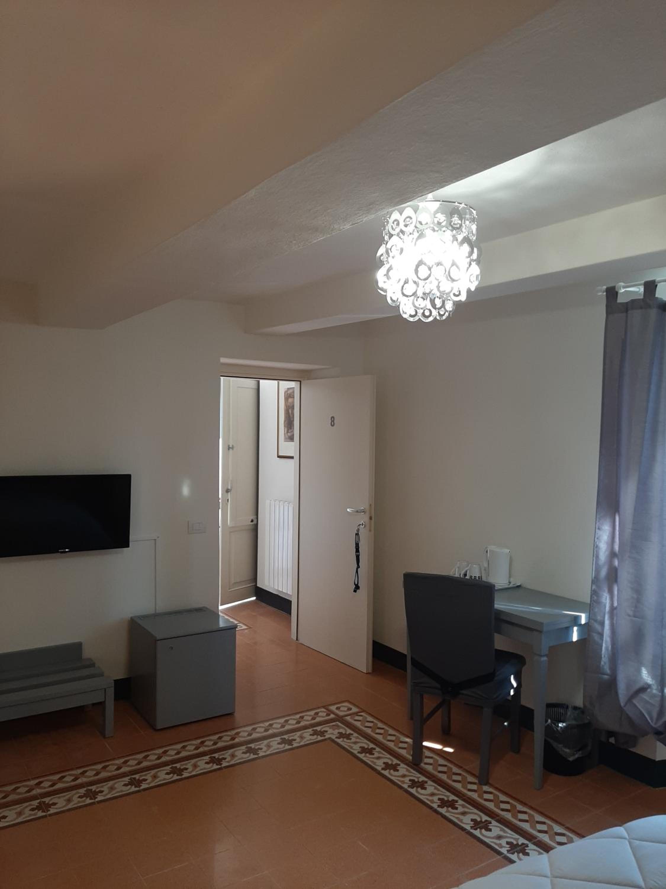 Triple Room - Photo 29