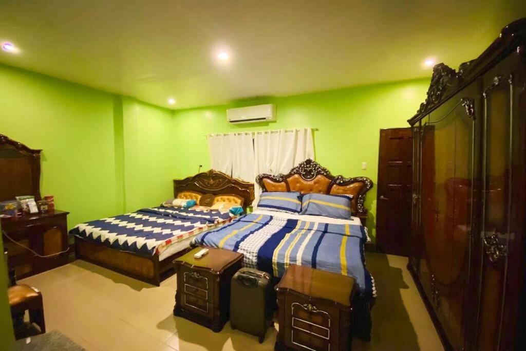 Three-Bedroom Townhouse