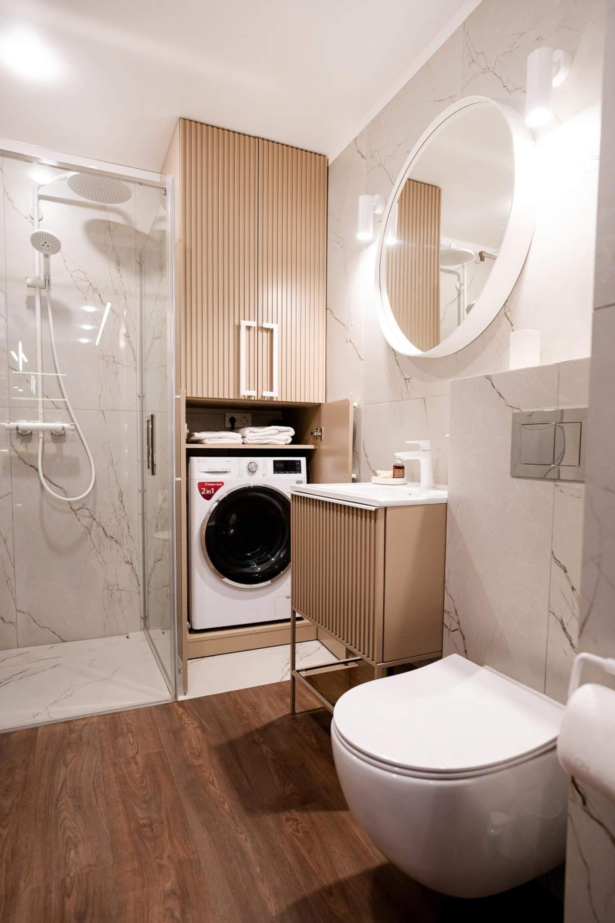 One-Bedroom Apartment - Photo 33