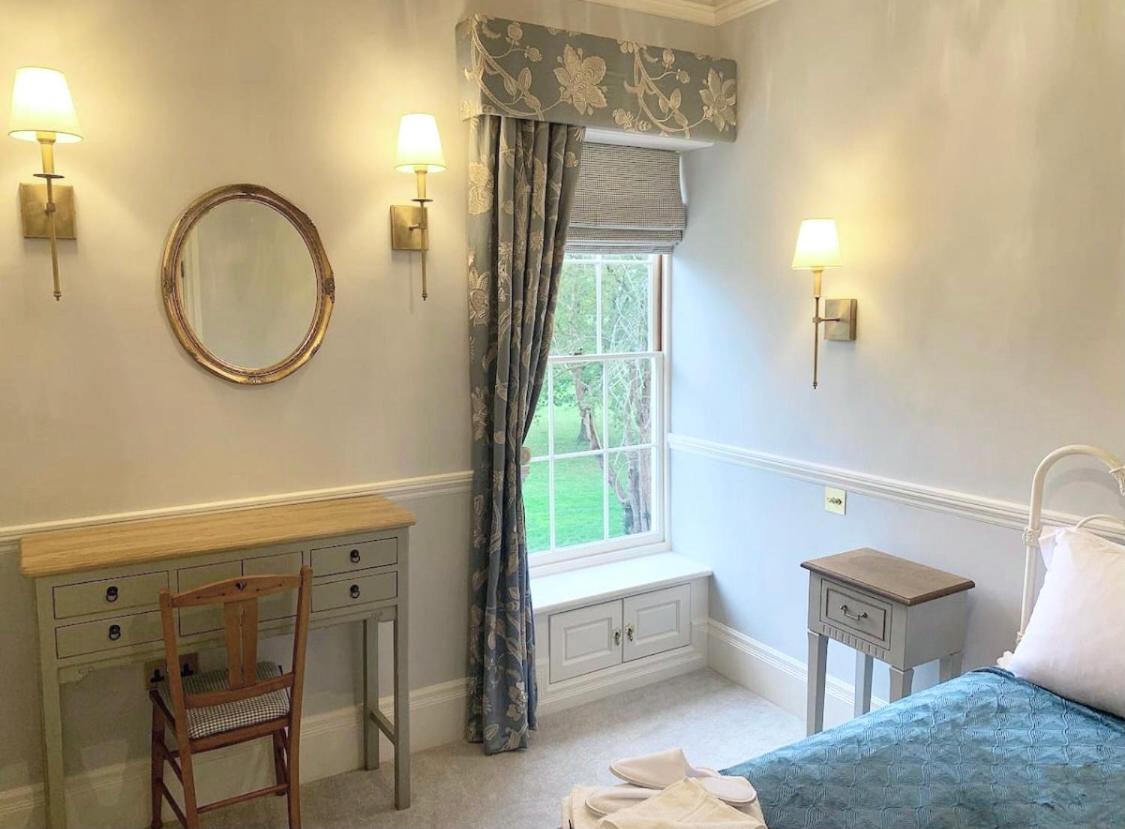 Queen Room with Garden View photo 3