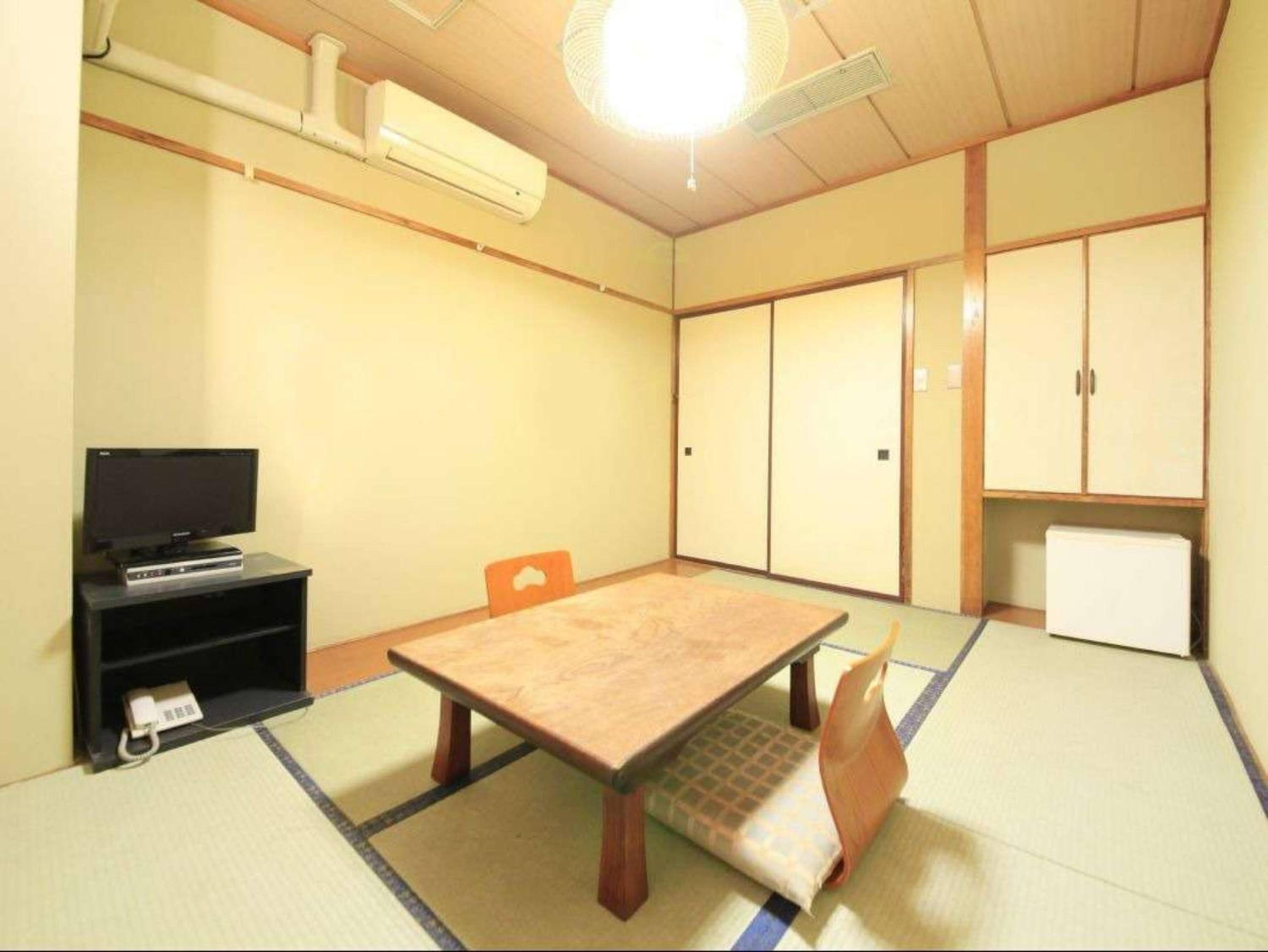Japanese-Style Room - Photo 1