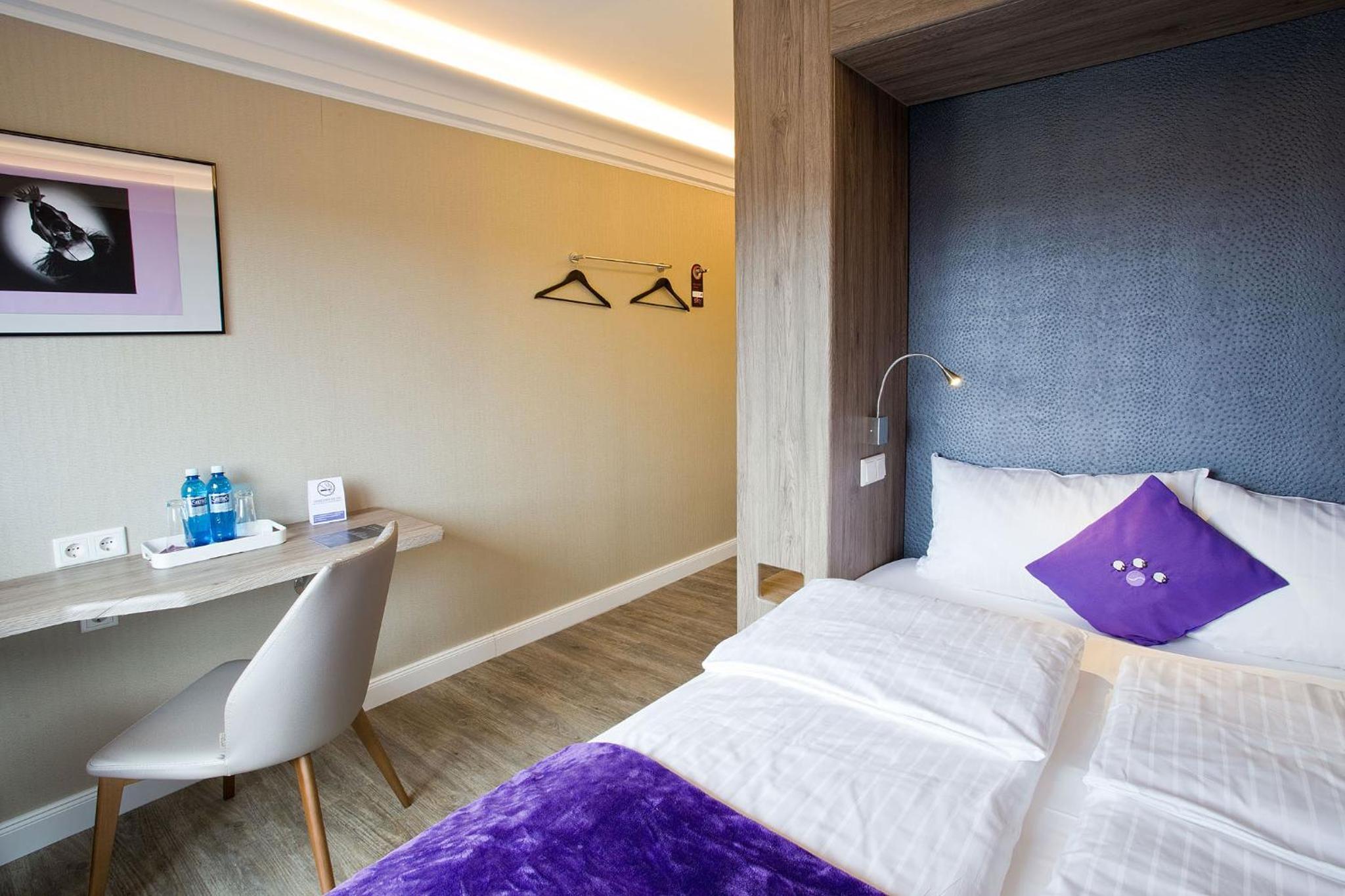 Economy Double Room - Photo 2