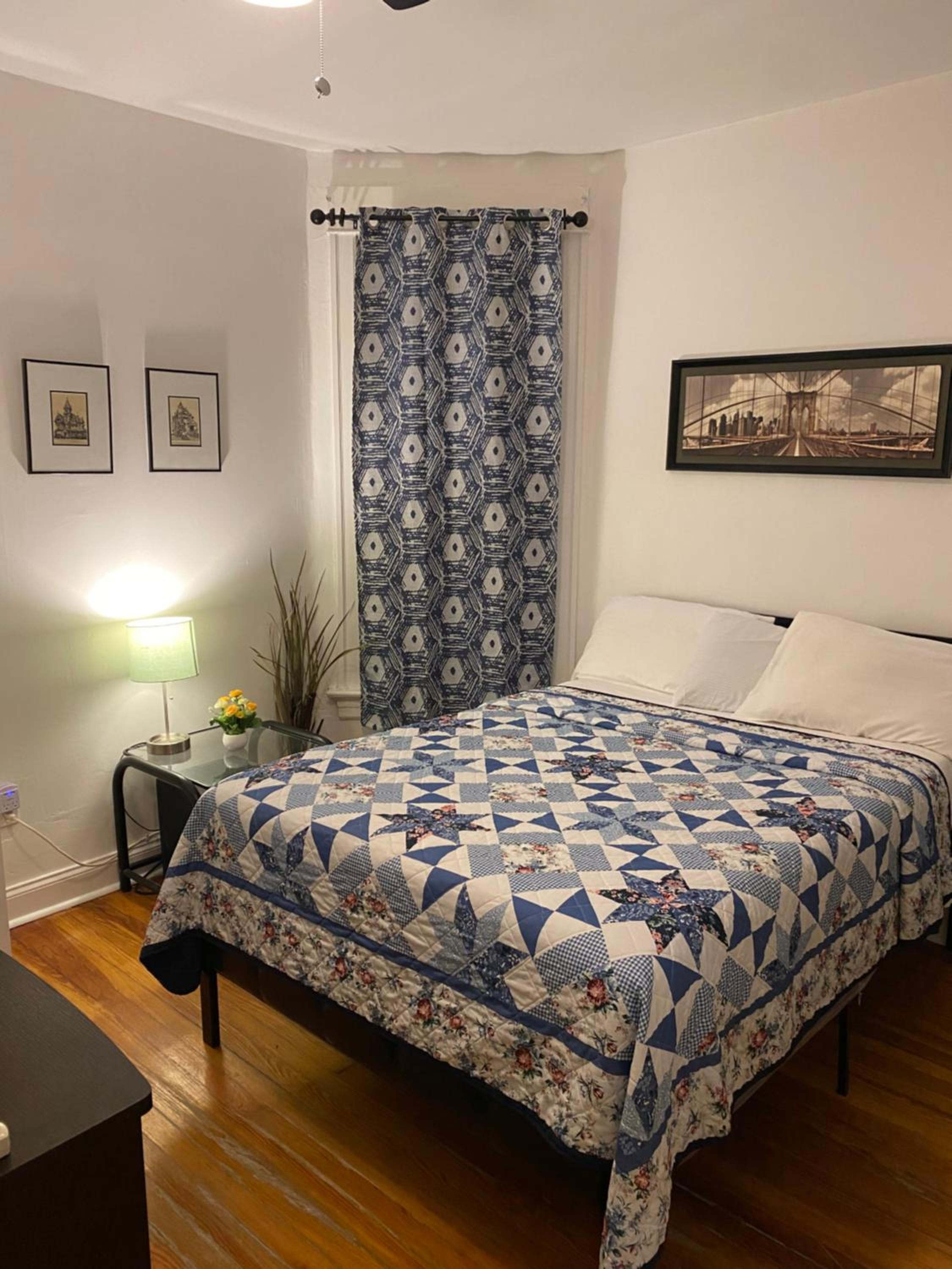 Double Room with Shared Bathroom