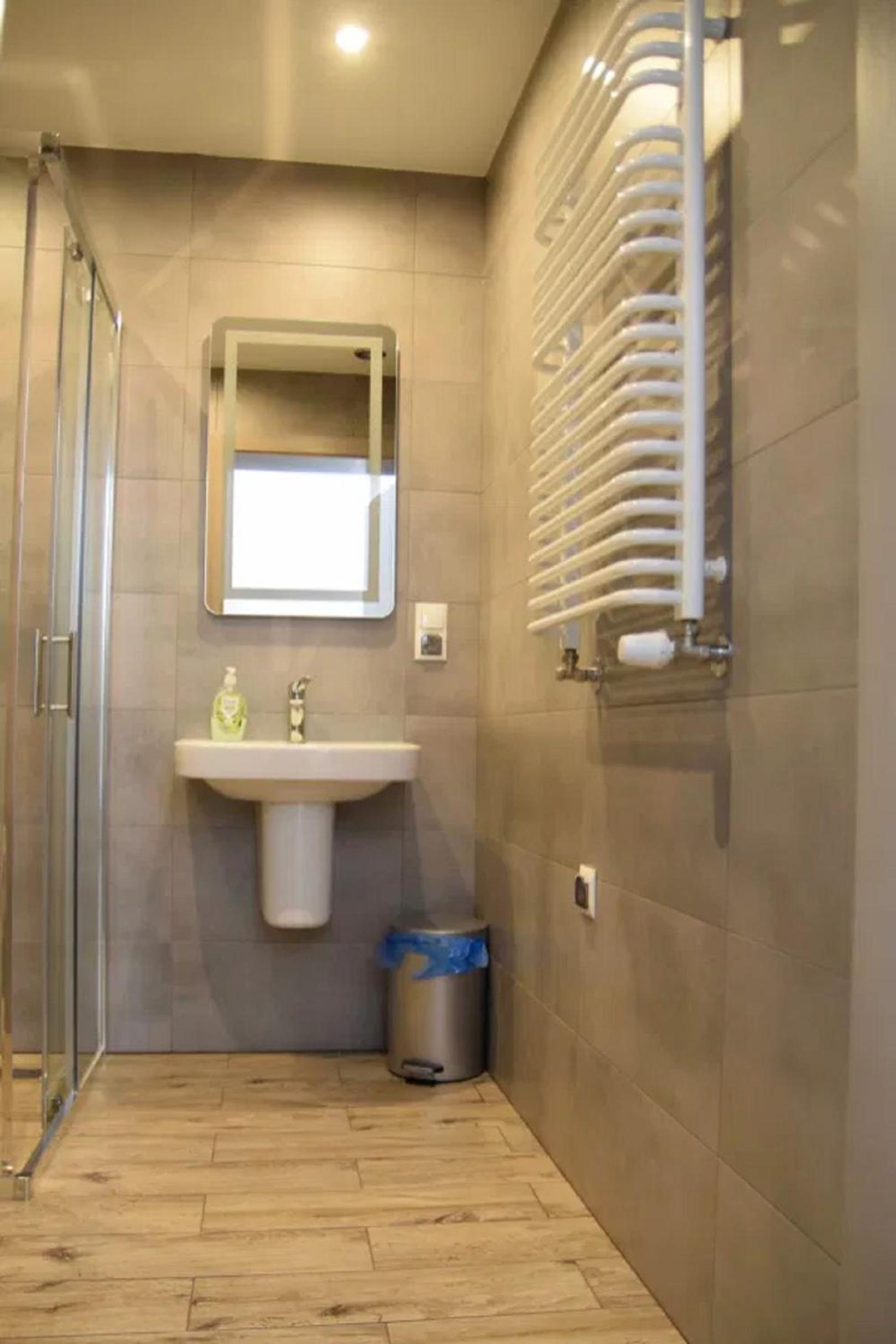 Double Room with Private Bathroom photo 1