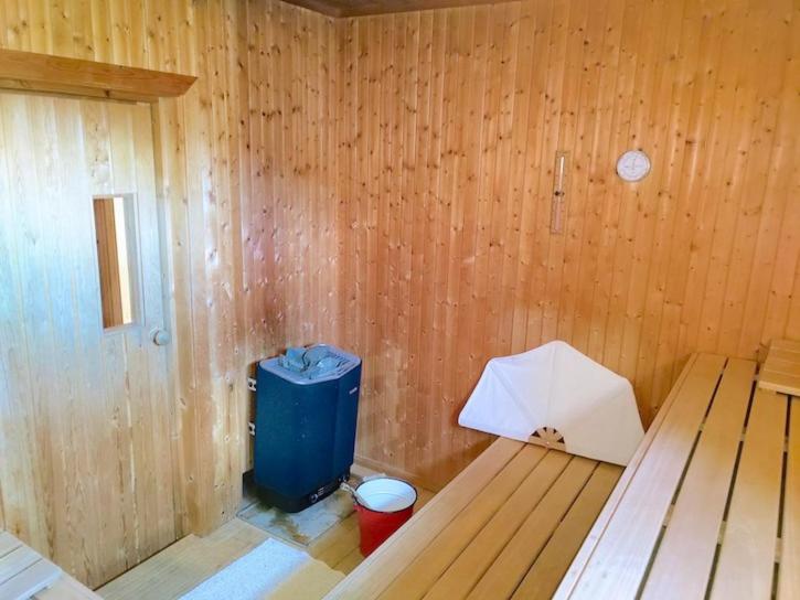 Two-Bedroom Cottage - Photo 14