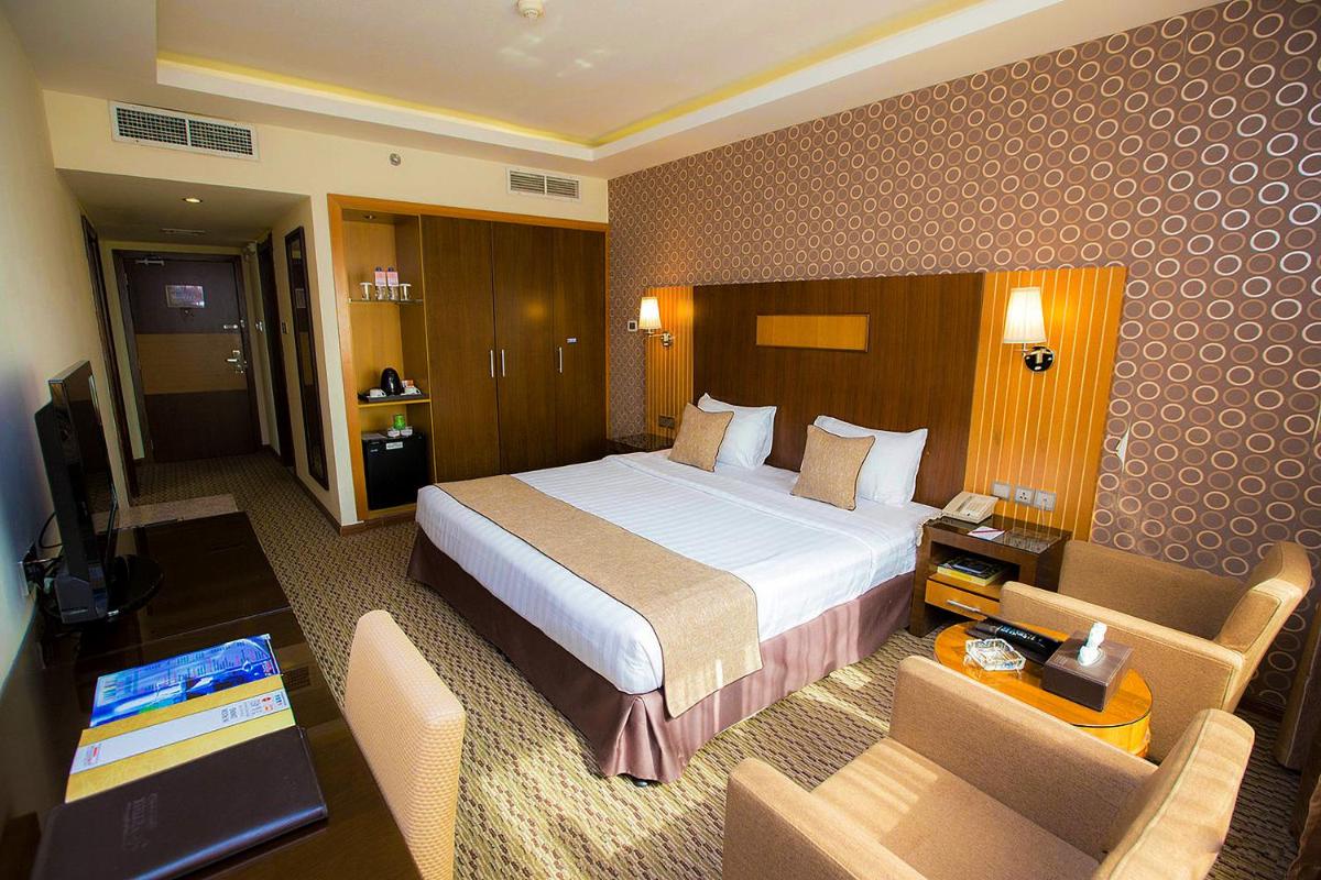 Deluxe Room photo 2