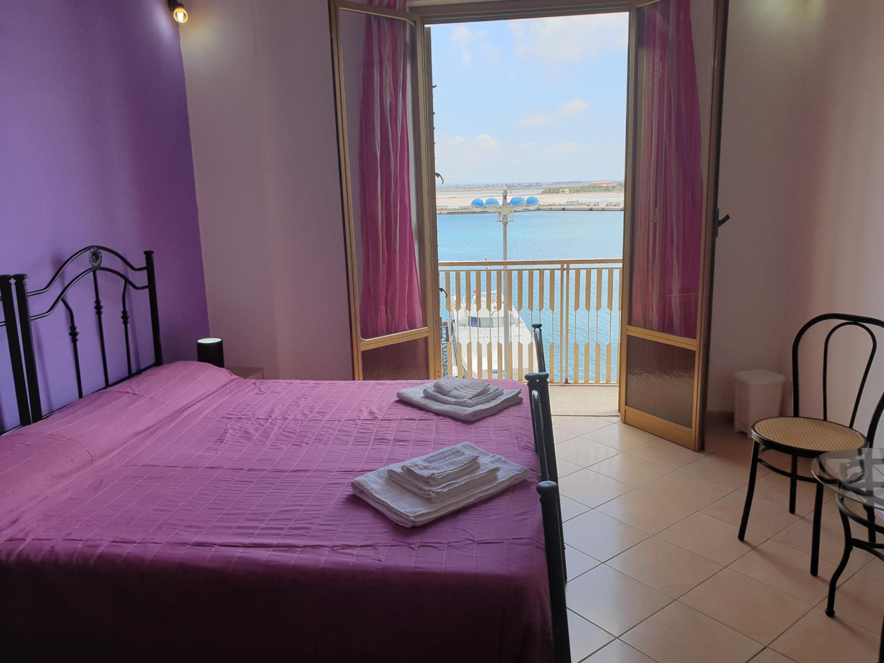 Triple Room With Private Bathroom