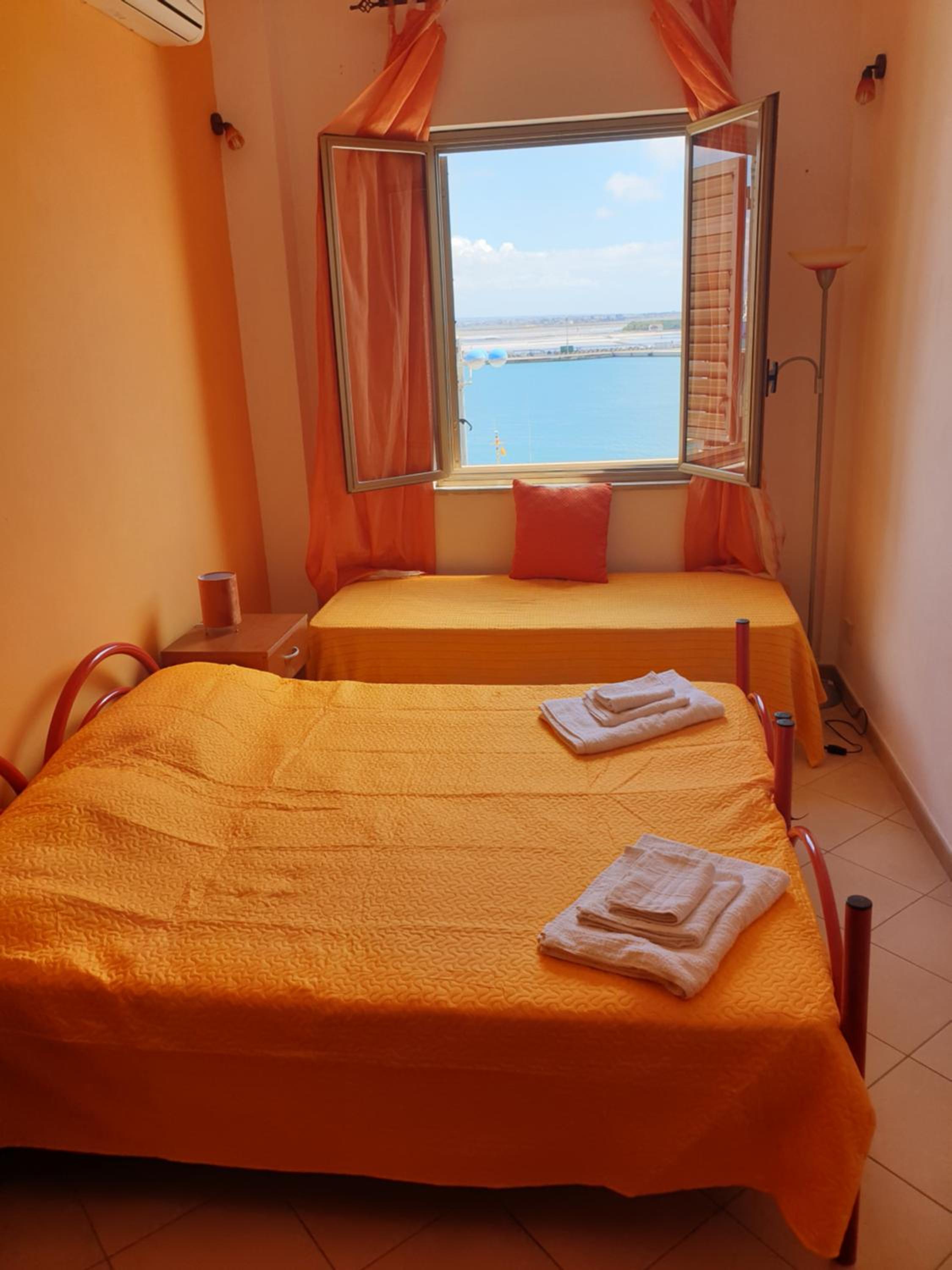 Standard Triple Room with Sea View