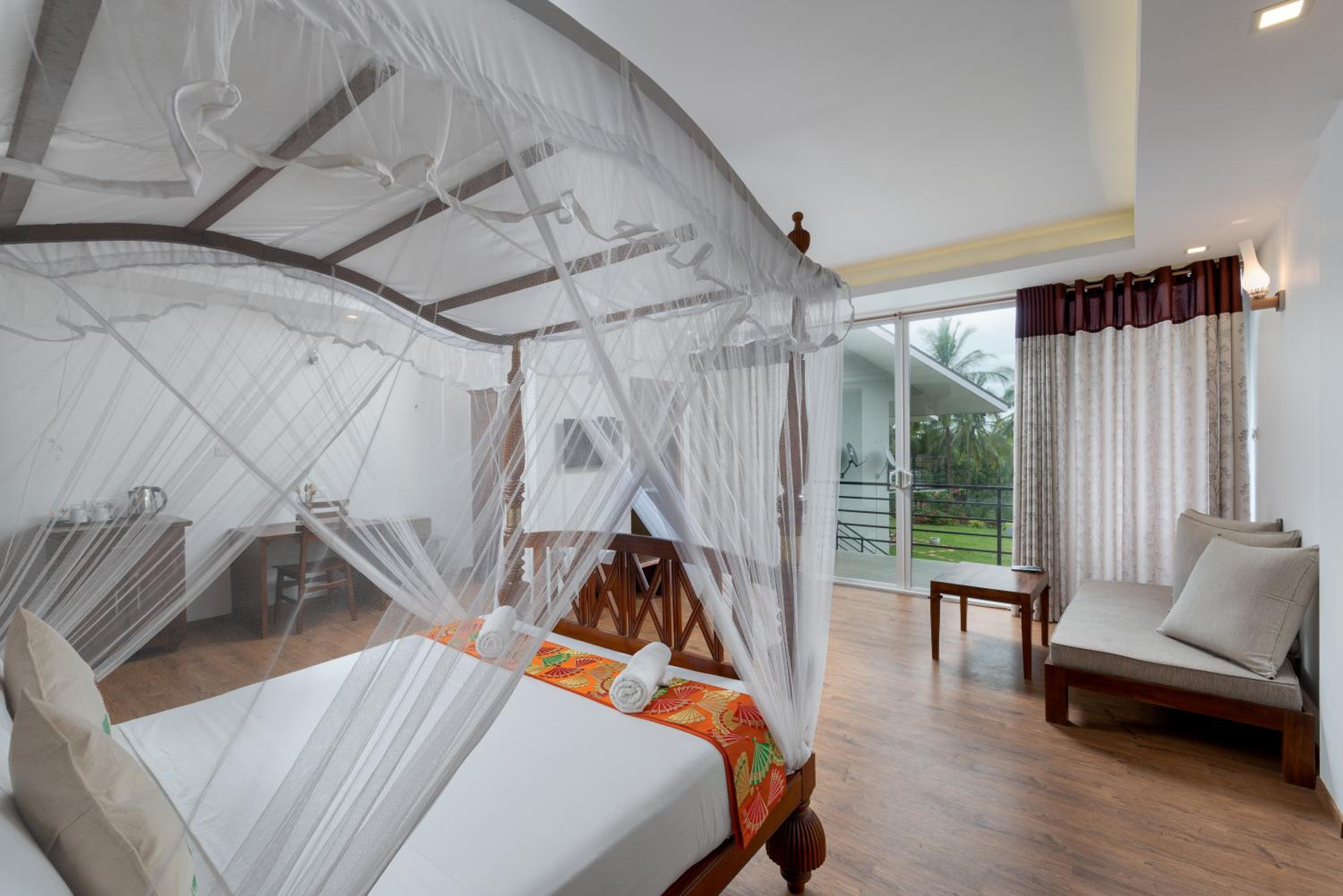 Deluxe Double Room with Bath