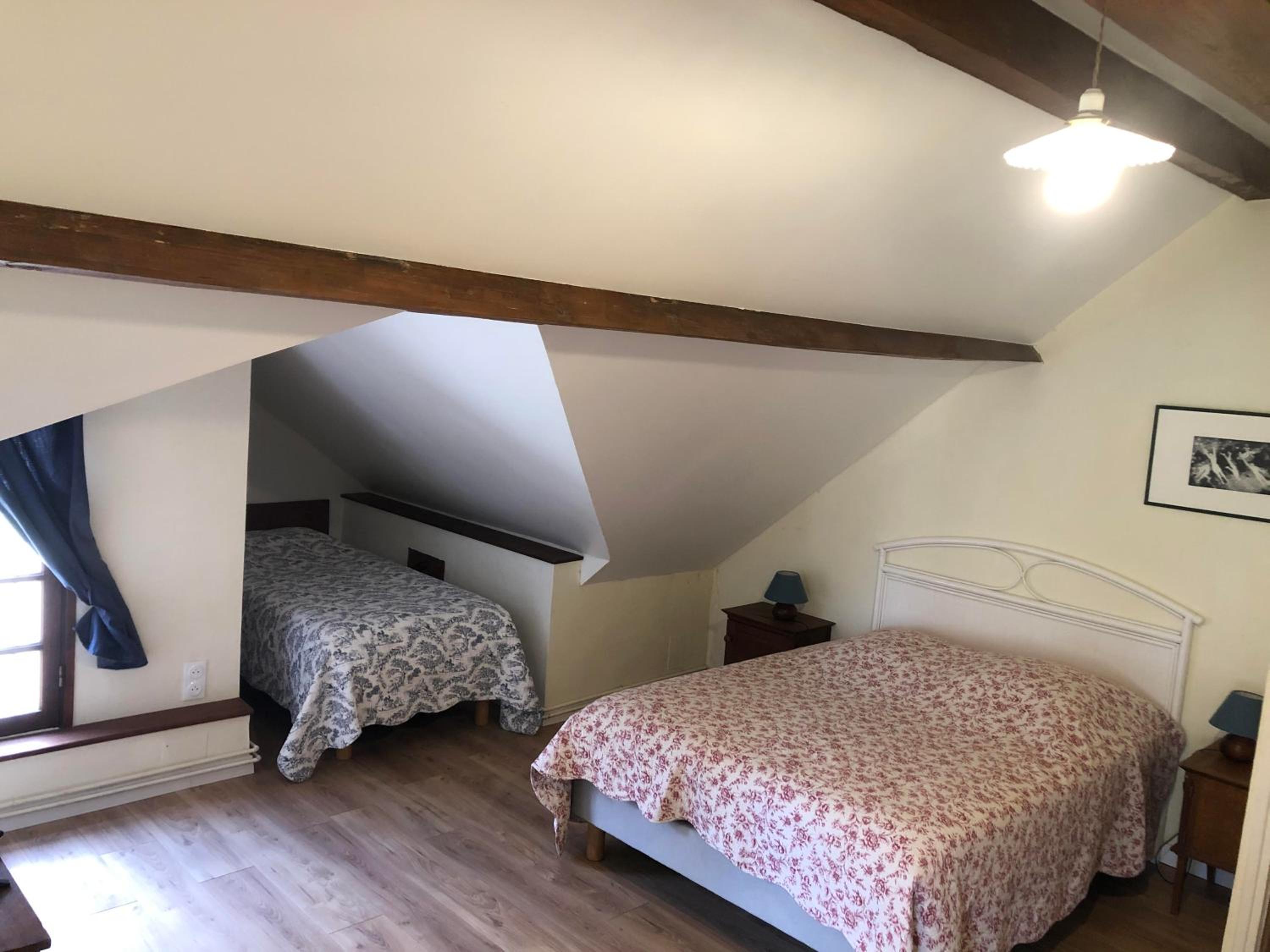 Family Double Room - Photo 7