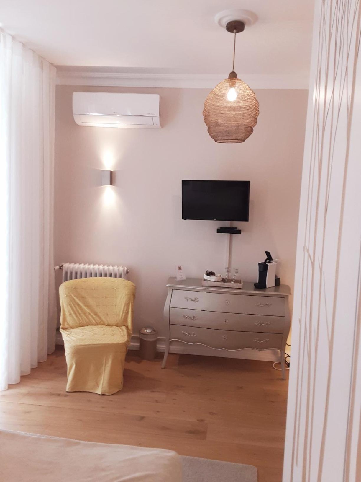 Deluxe Single Room photo 2