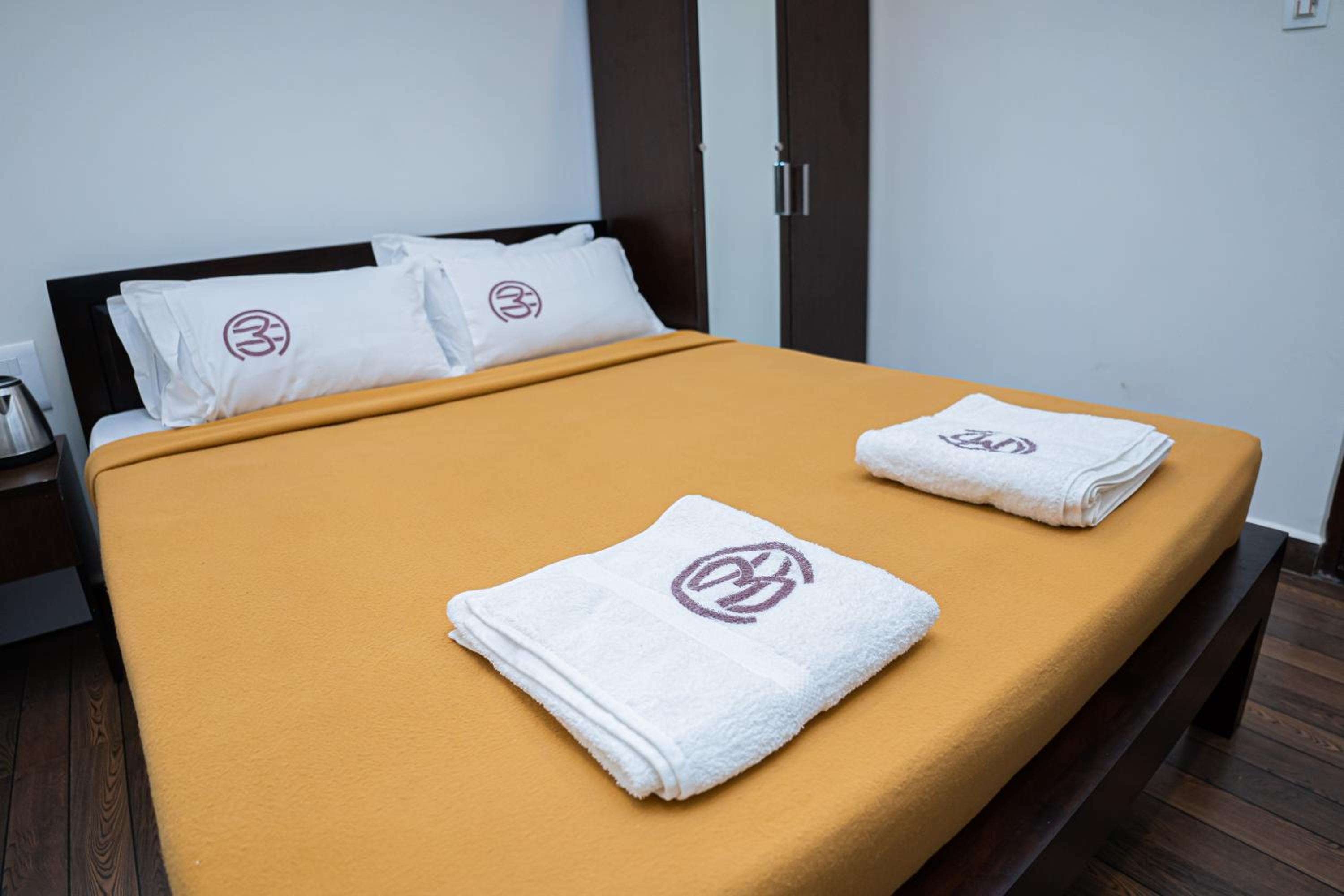 Standard Double Room with Fan - Photo 1