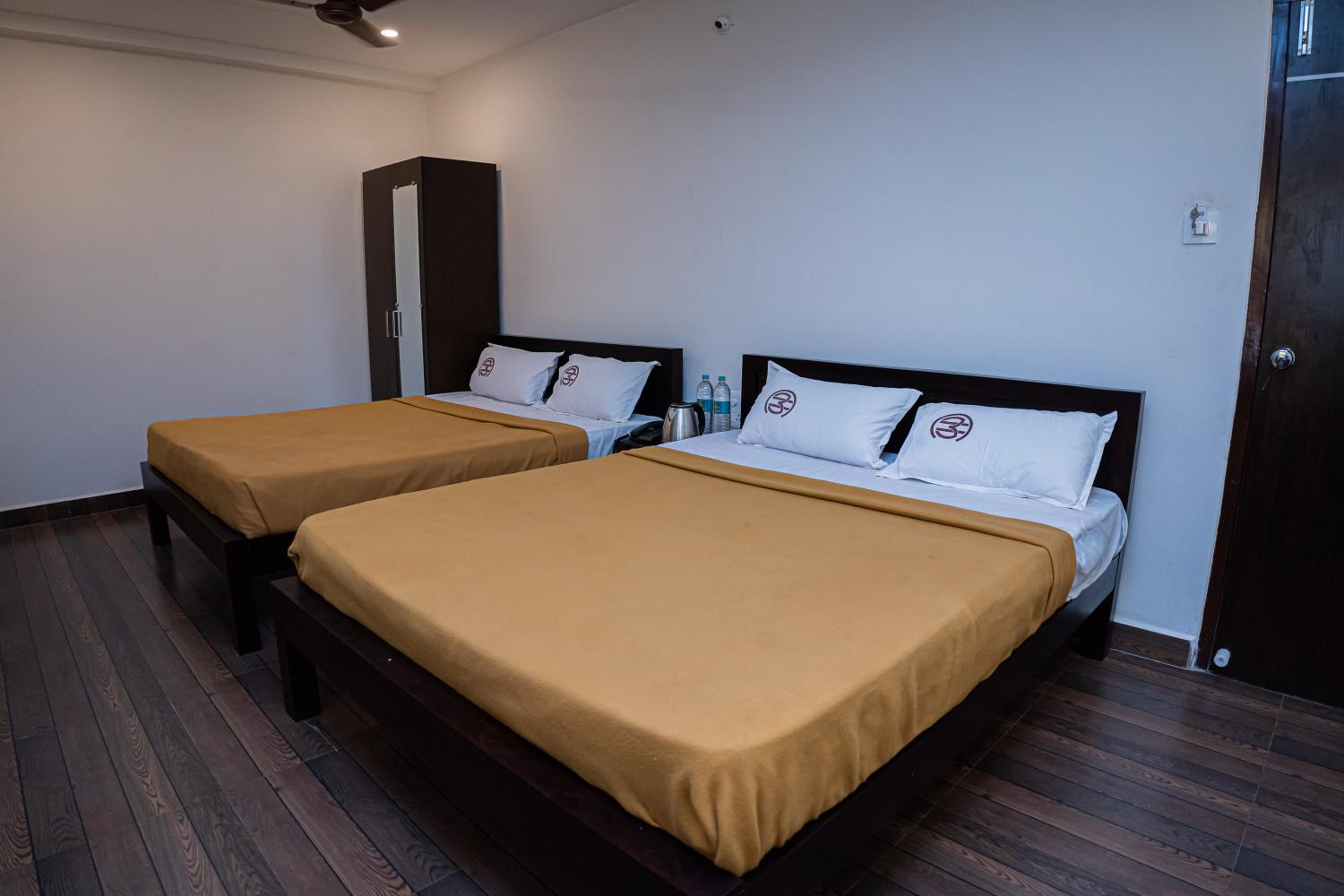 Deluxe Quadruple Room - Photo 2