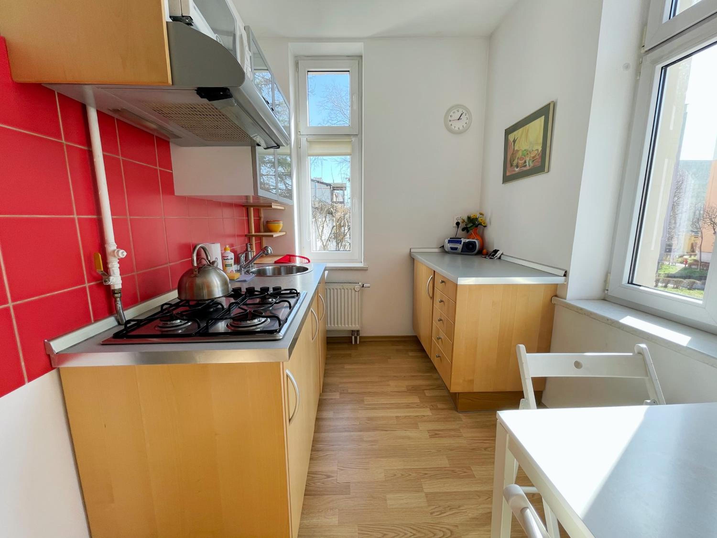 One-Bedroom Apartment - Photo 1