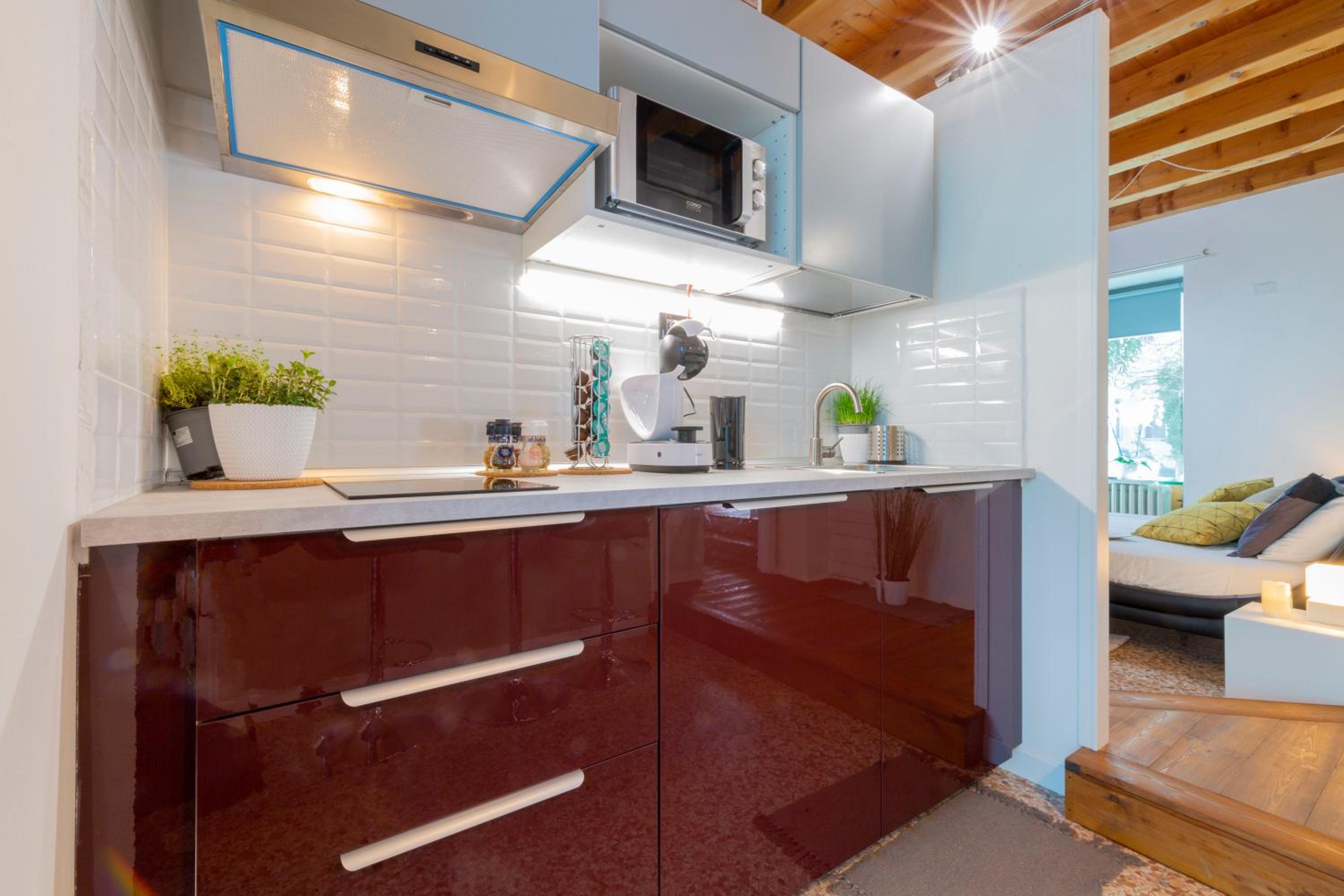 One-Bedroom Apartment - Photo 20