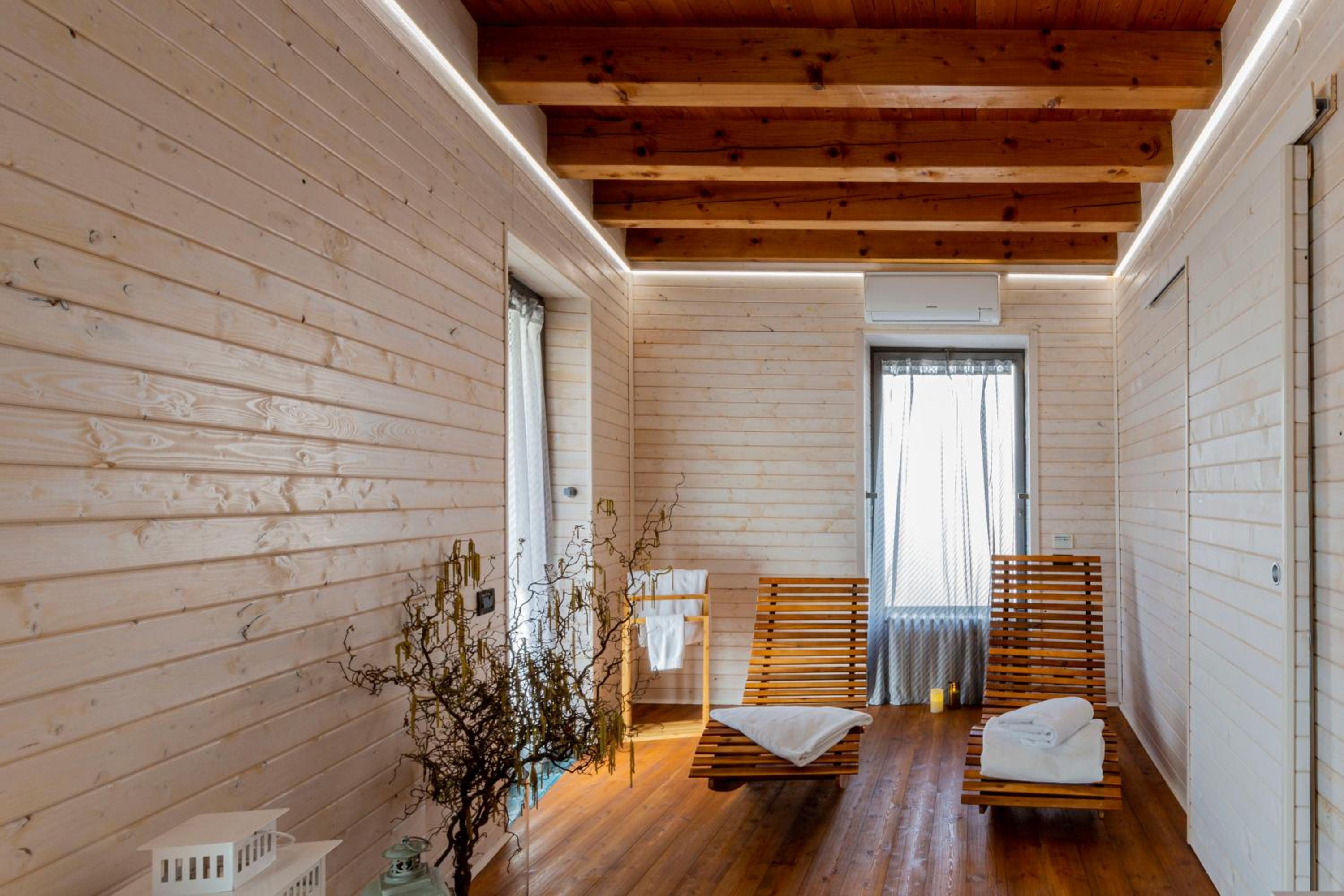 One-Bedroom Apartment - Photo 19