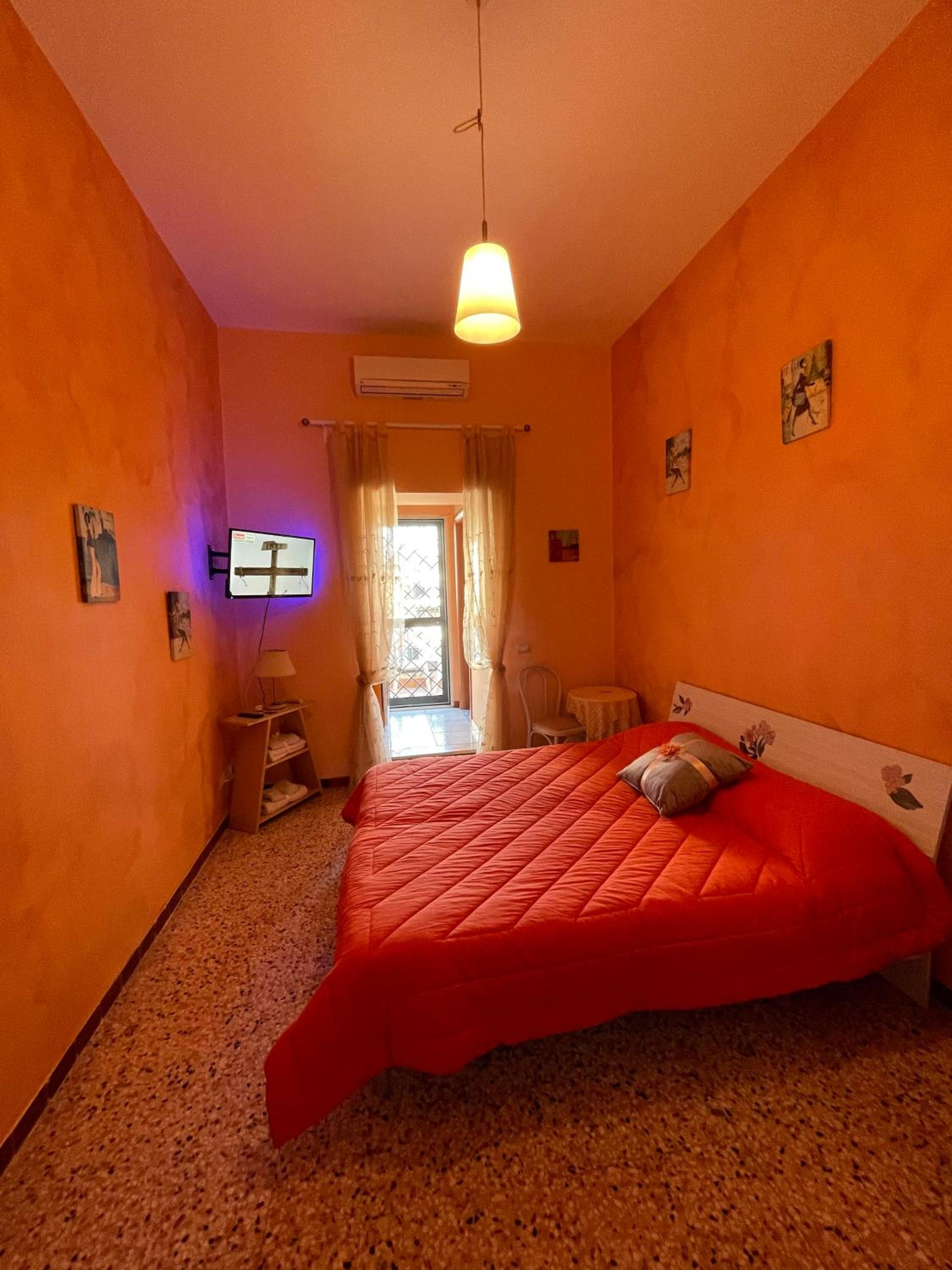 Double Room with Private Bathroom photo 1