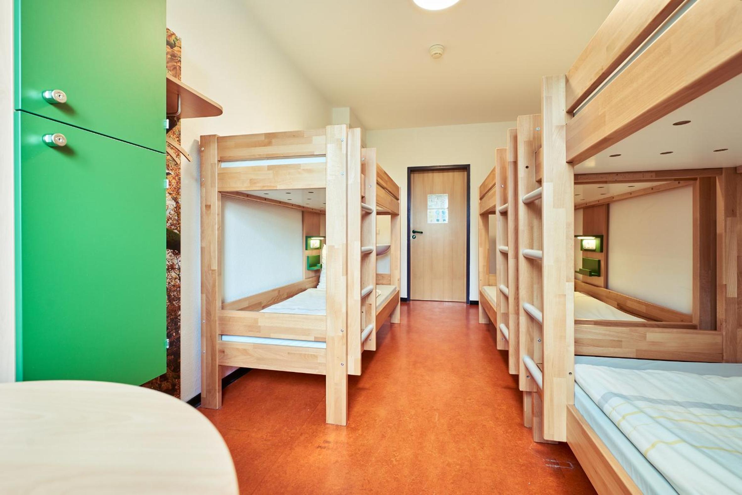 Single Bed in 6-Bed Dormitory Room photo 2