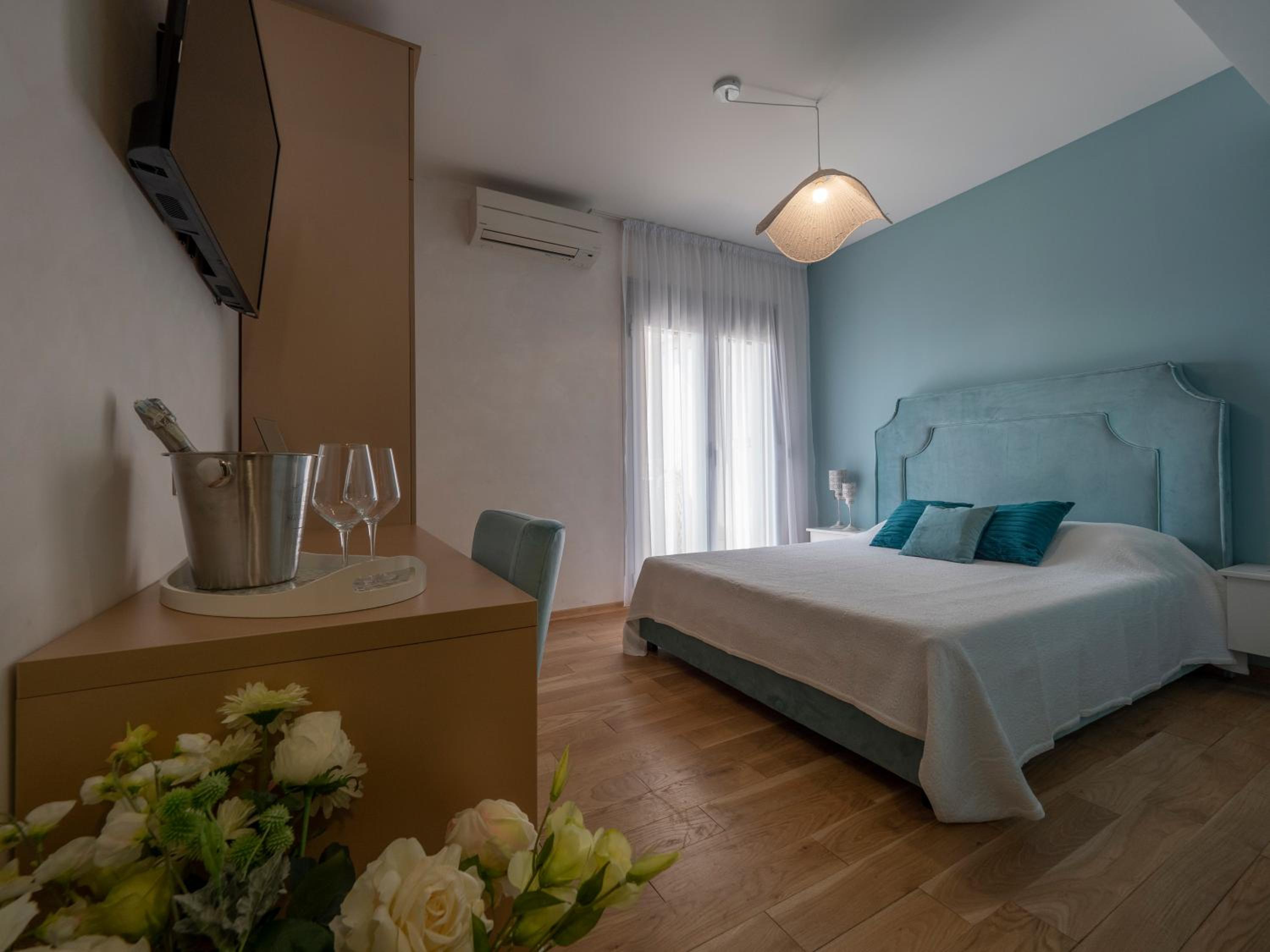 Comfort Double Room with Balcony photo 2
