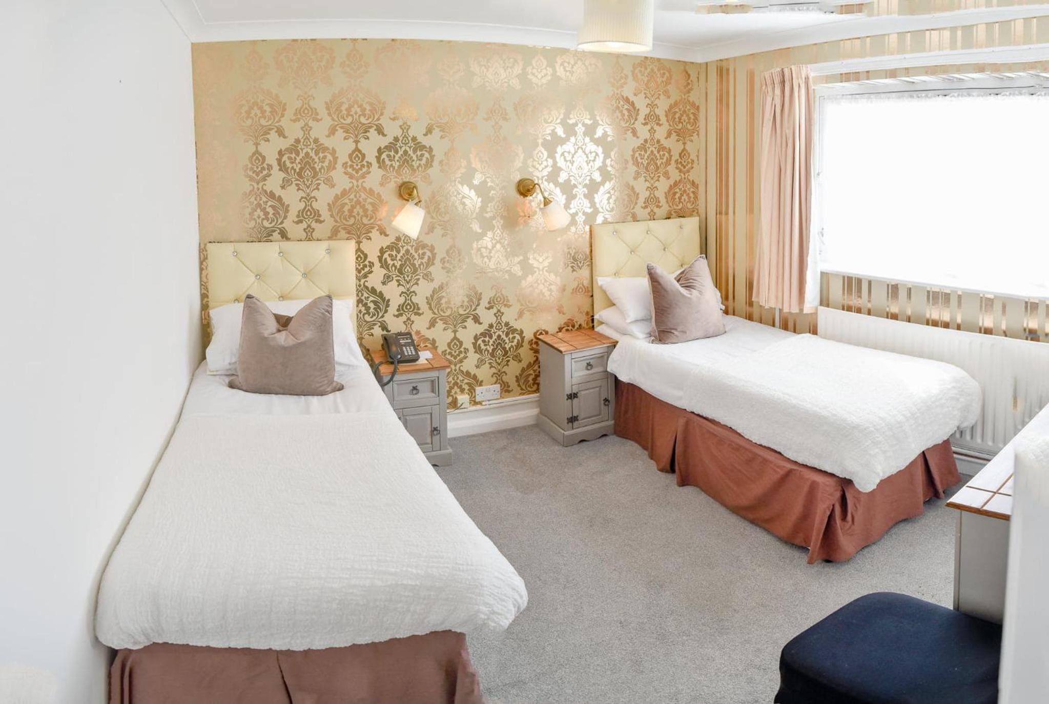 Budget Twin Room photo 1