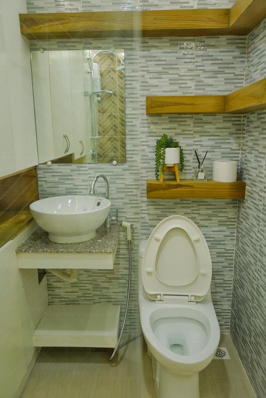 One-Bedroom Apartment - Photo 12