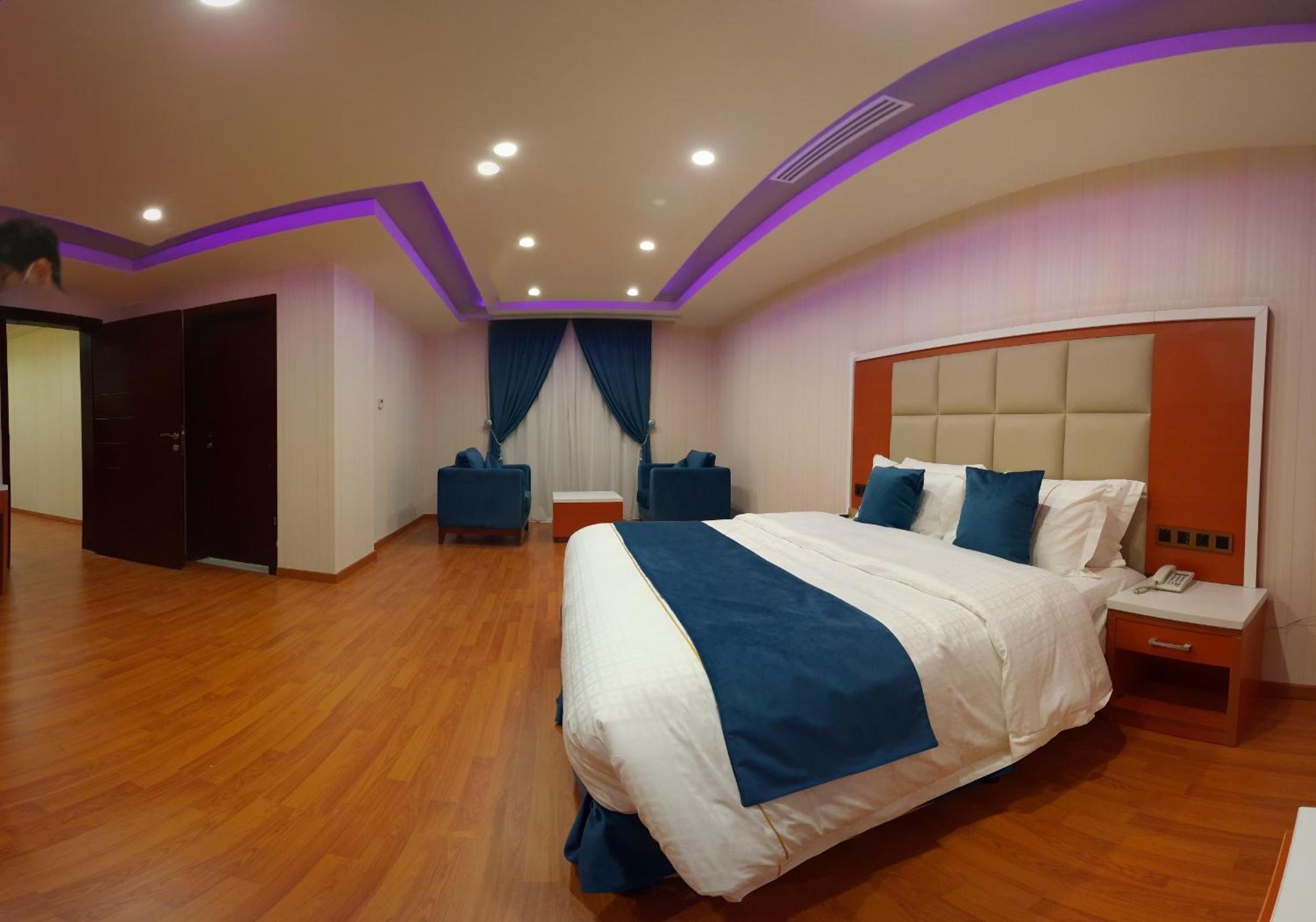 Executive Suite photo 3