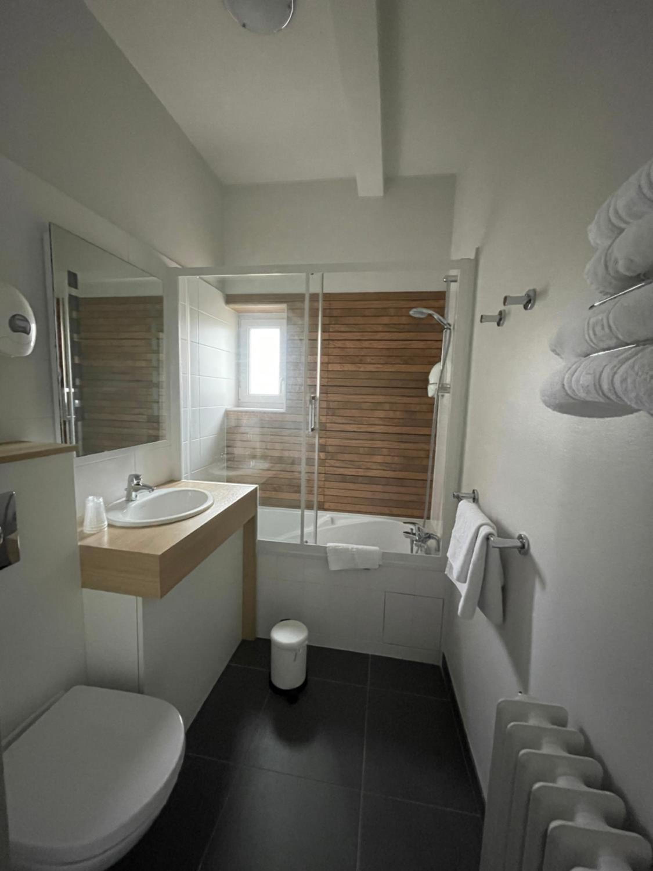 Superior Double Room - Photo 14