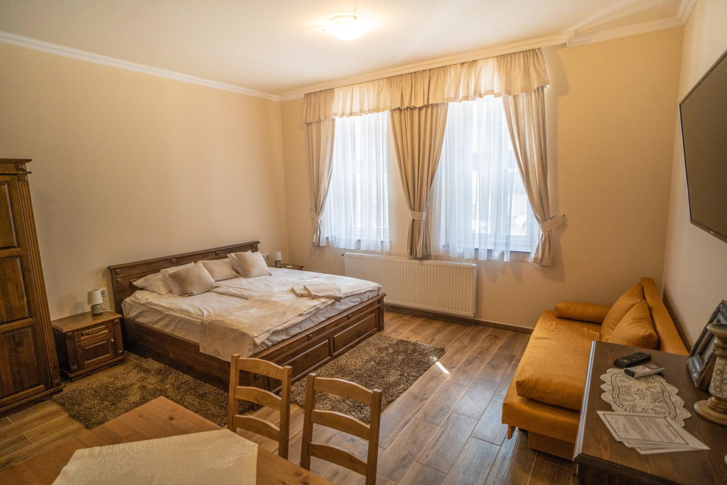 Deluxe Apartment - Photo 11