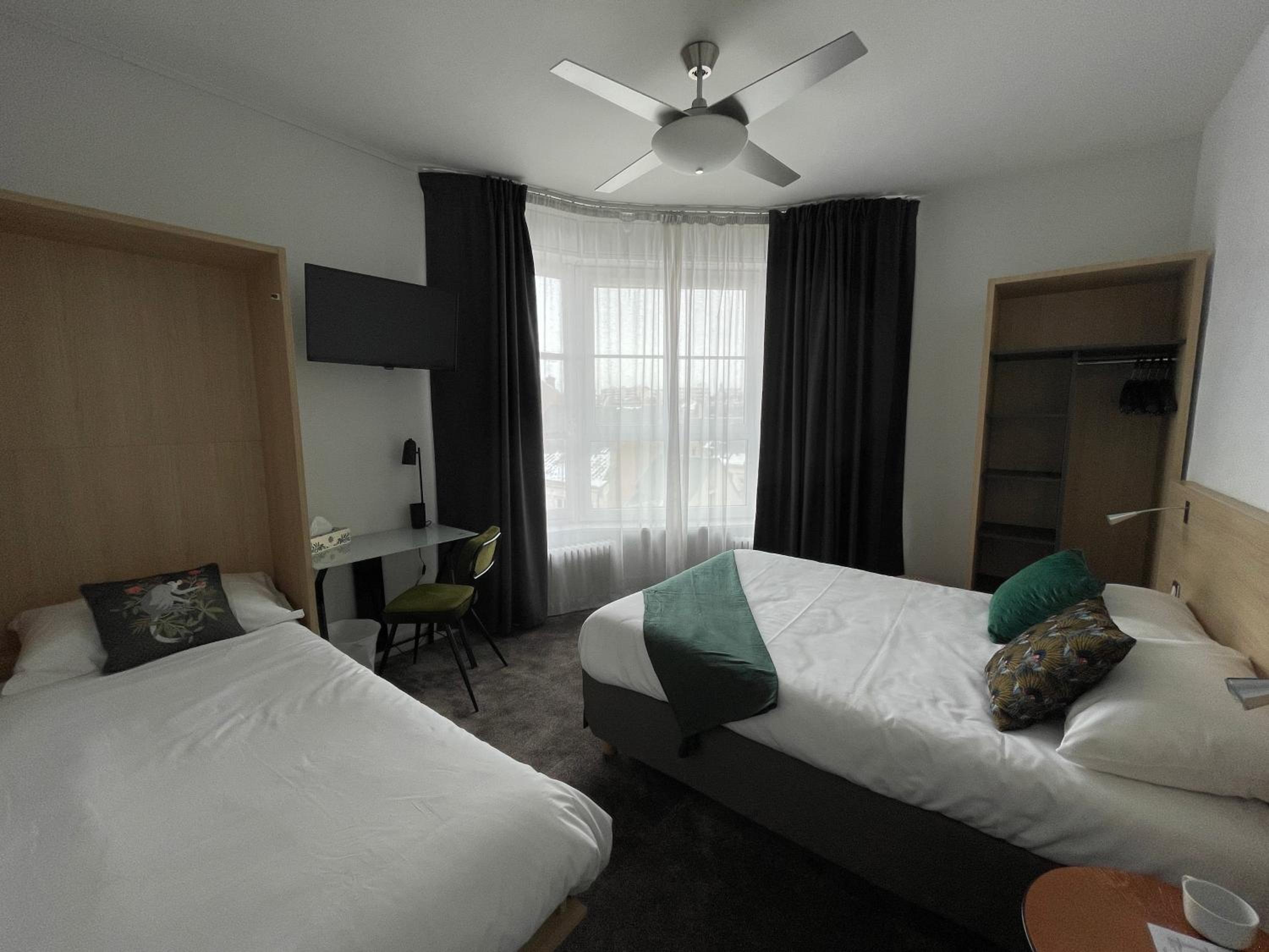 Superior Triple Room - Photo 5