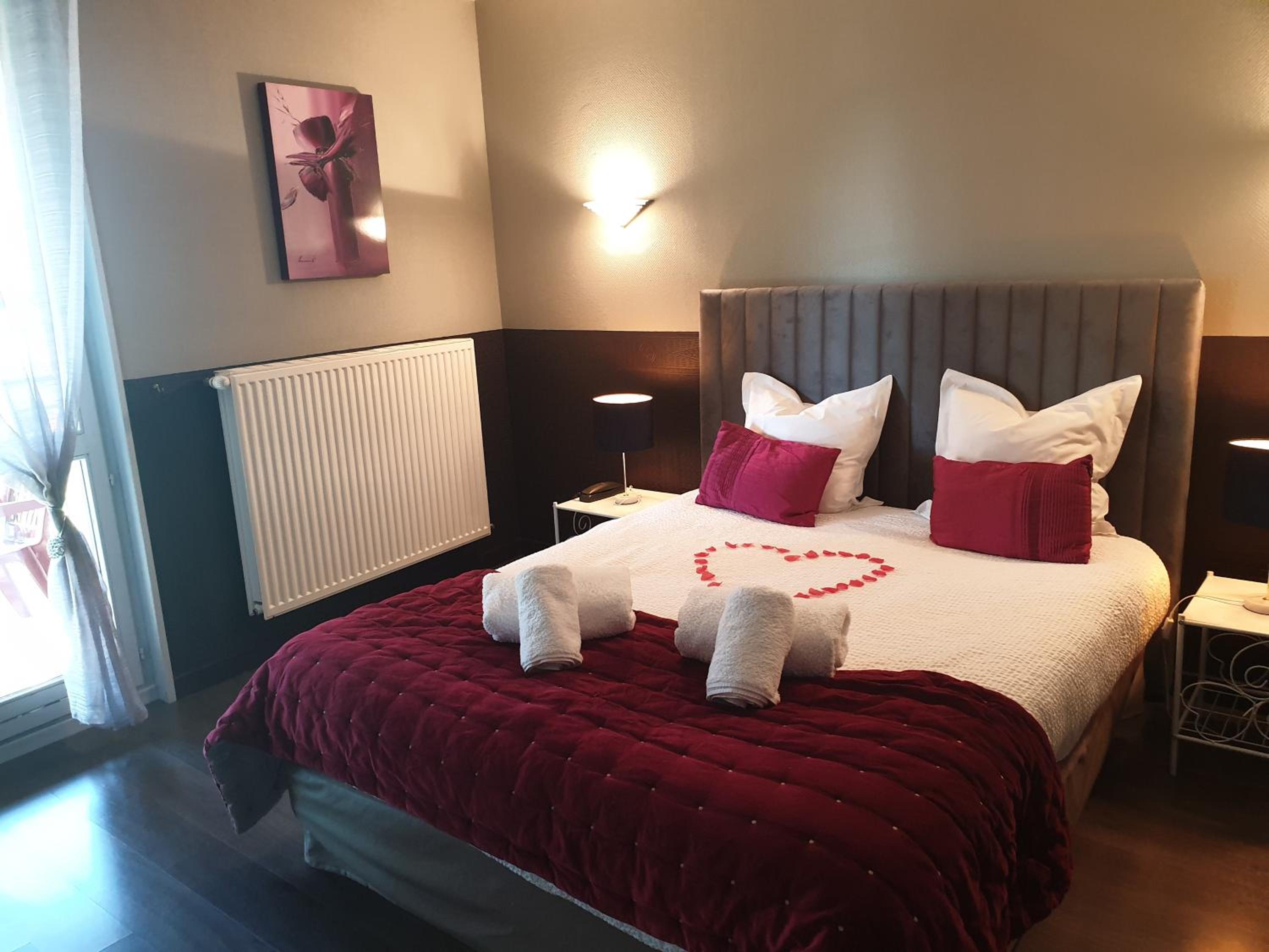 Deluxe Double Room with Bath