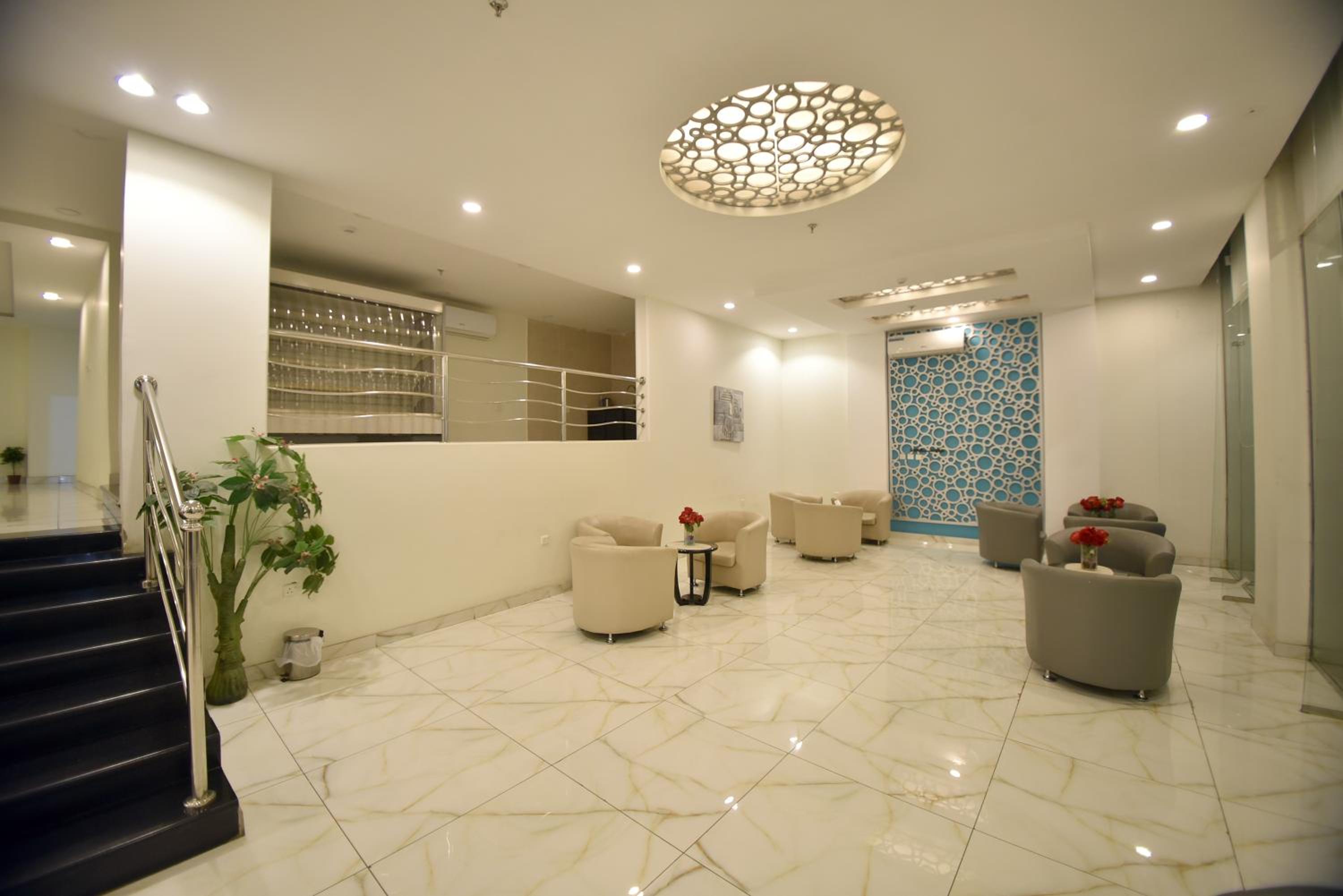 Standard King Room