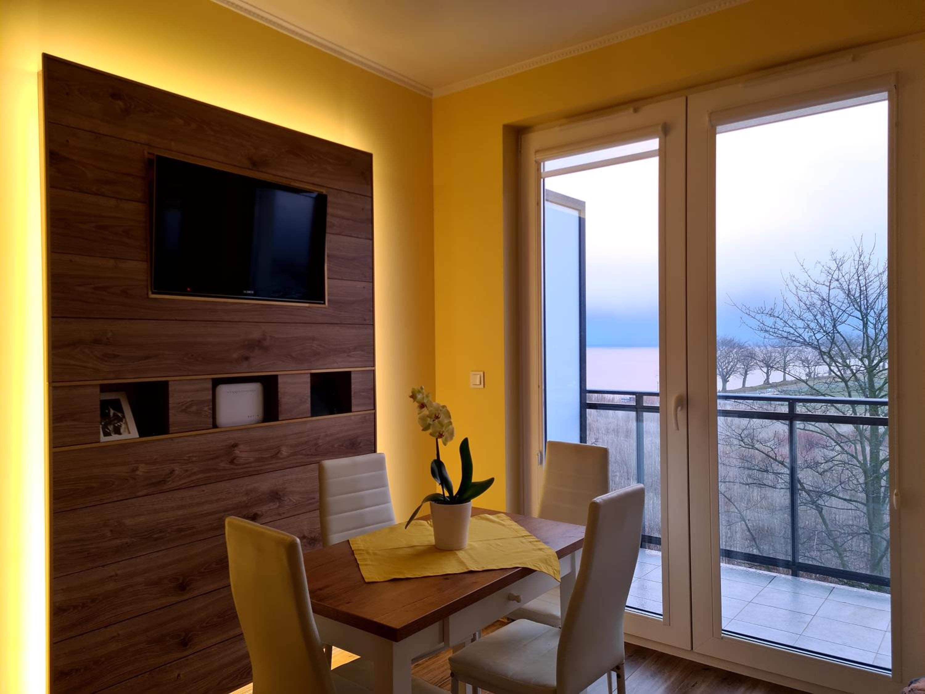 One-Bedroom Apartment - Photo 23
