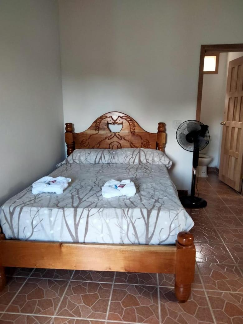 Double Room - Photo 2