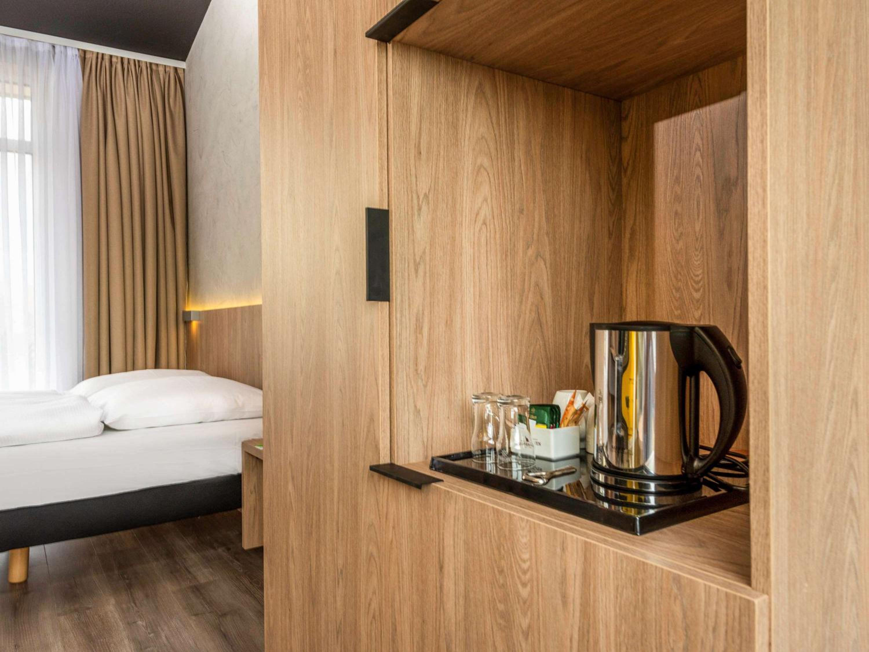Standard Twin Room - Photo 2