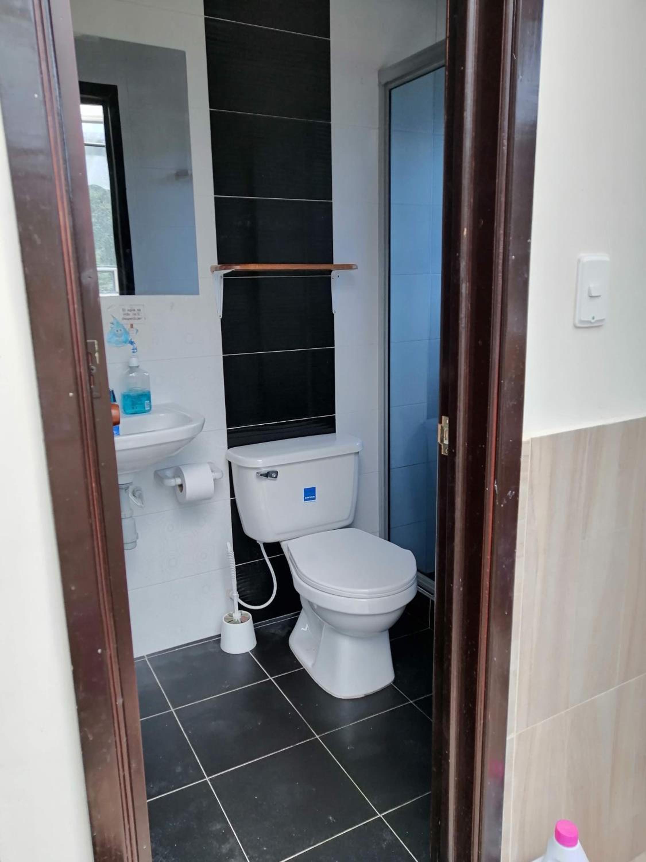 Standard Double Room with Shared Bathroom photo 2