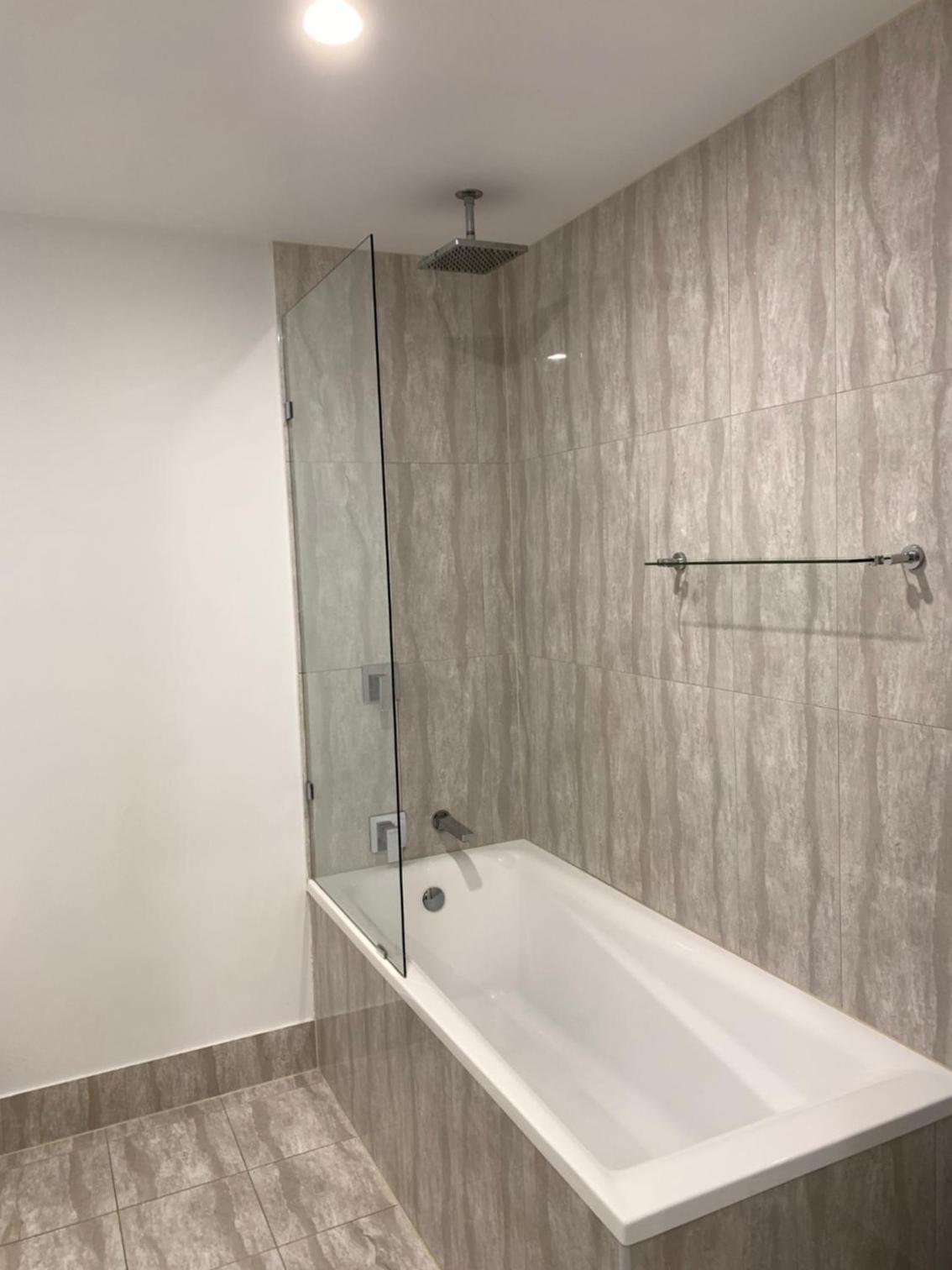 Two Bed Apartment- Pet Friendly thumbnail 5
