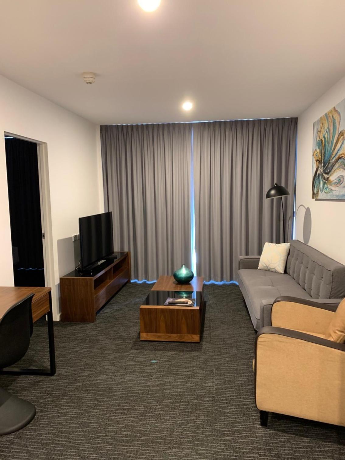 One Bedroom Apartment - Pet Friendly