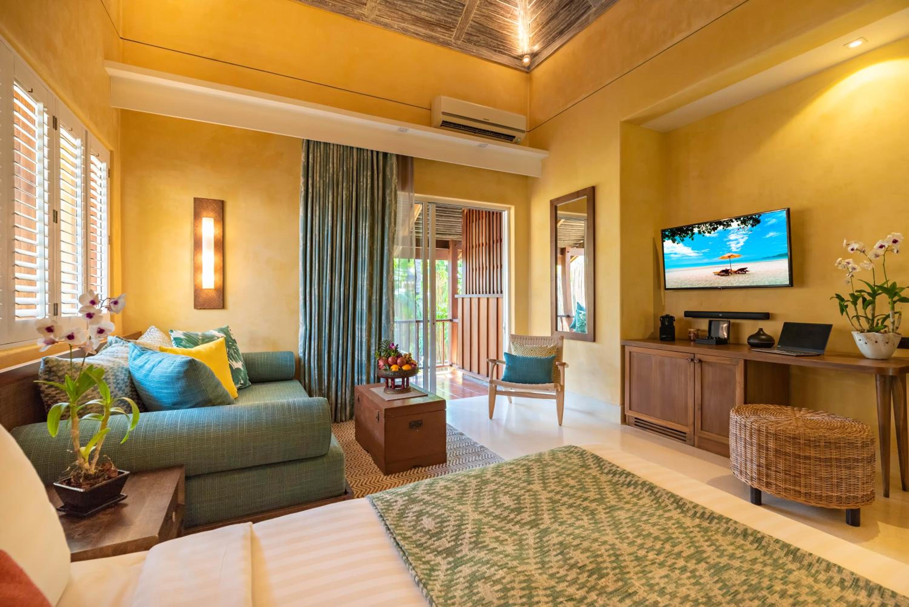 Boutique Ocean Escape - Photo 1